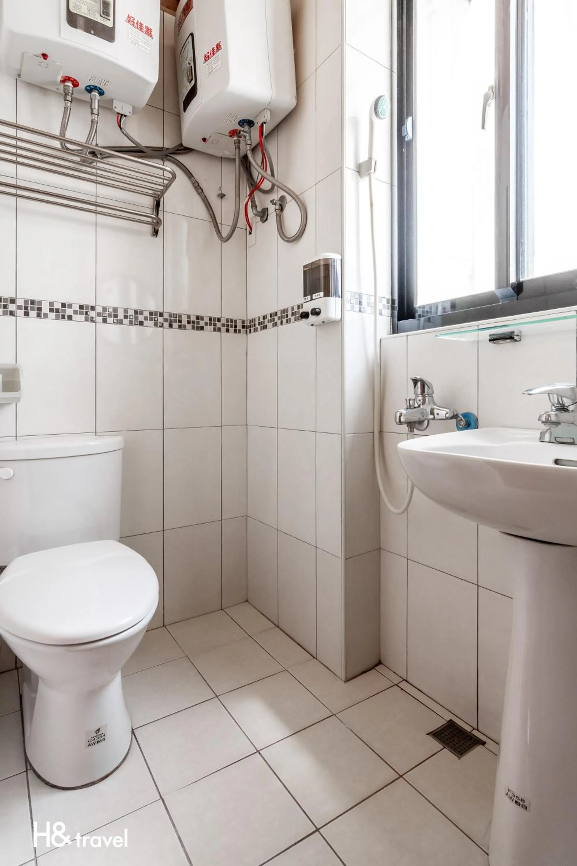 Shower in Sleepier Multi-Minsu Tainan