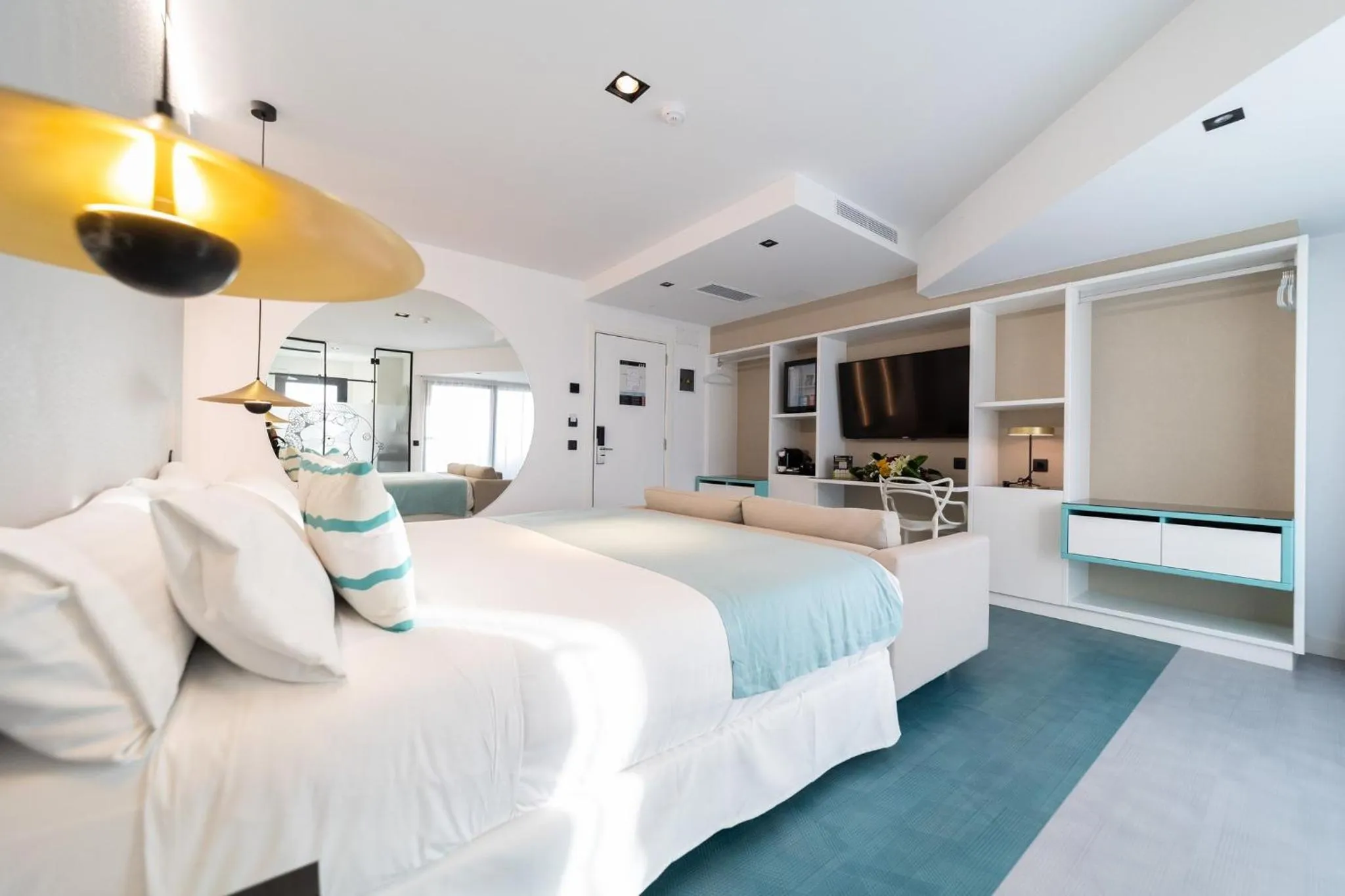 Photo of the whole room in Hotel Puerto de la Luz