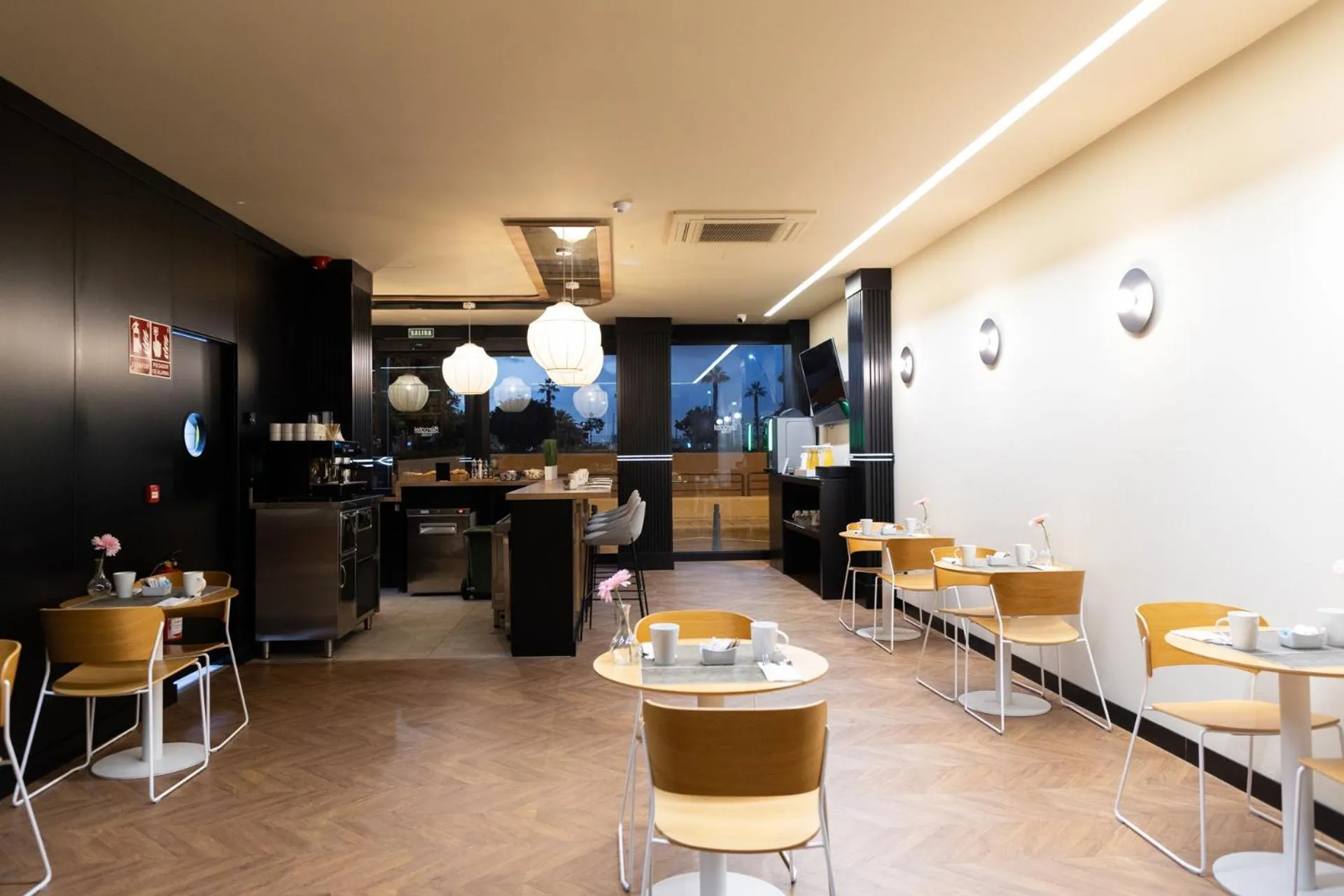 Breakfast in Hotel Puerto de la Luz