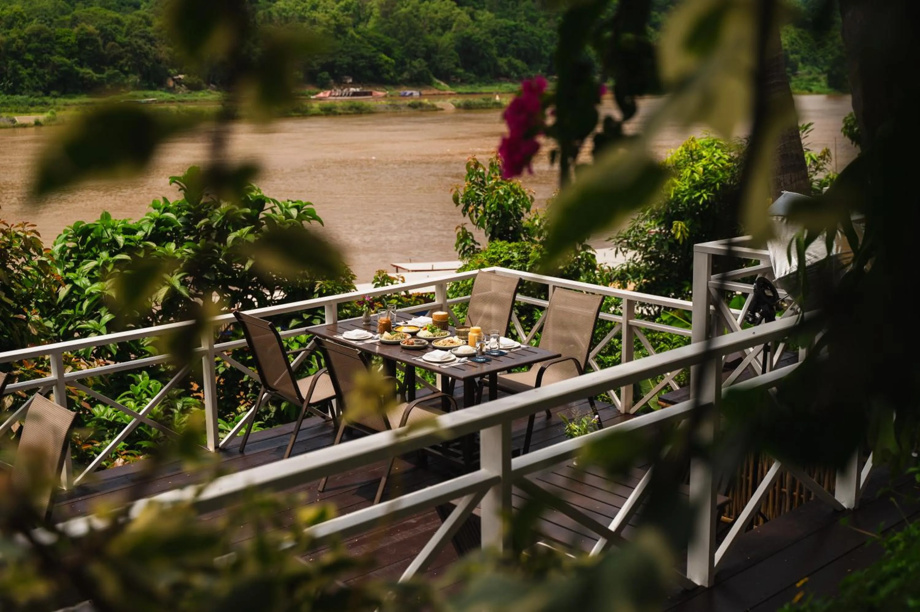 Restaurant/places to eat in The Belle Rive Boutique Hotel