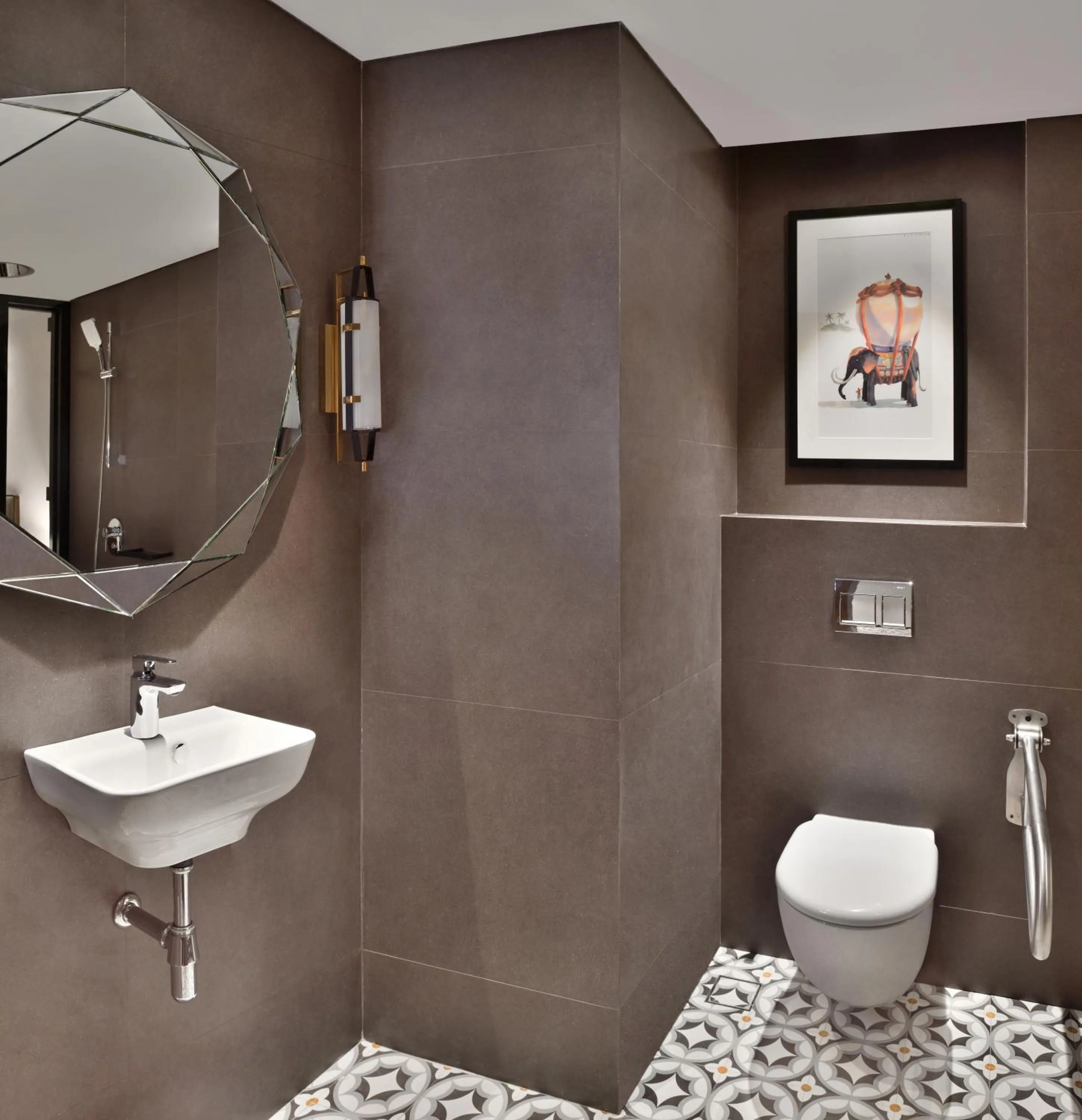 Toilet in Port Muziris, A Tribute Portfolio Hotel by Marriott