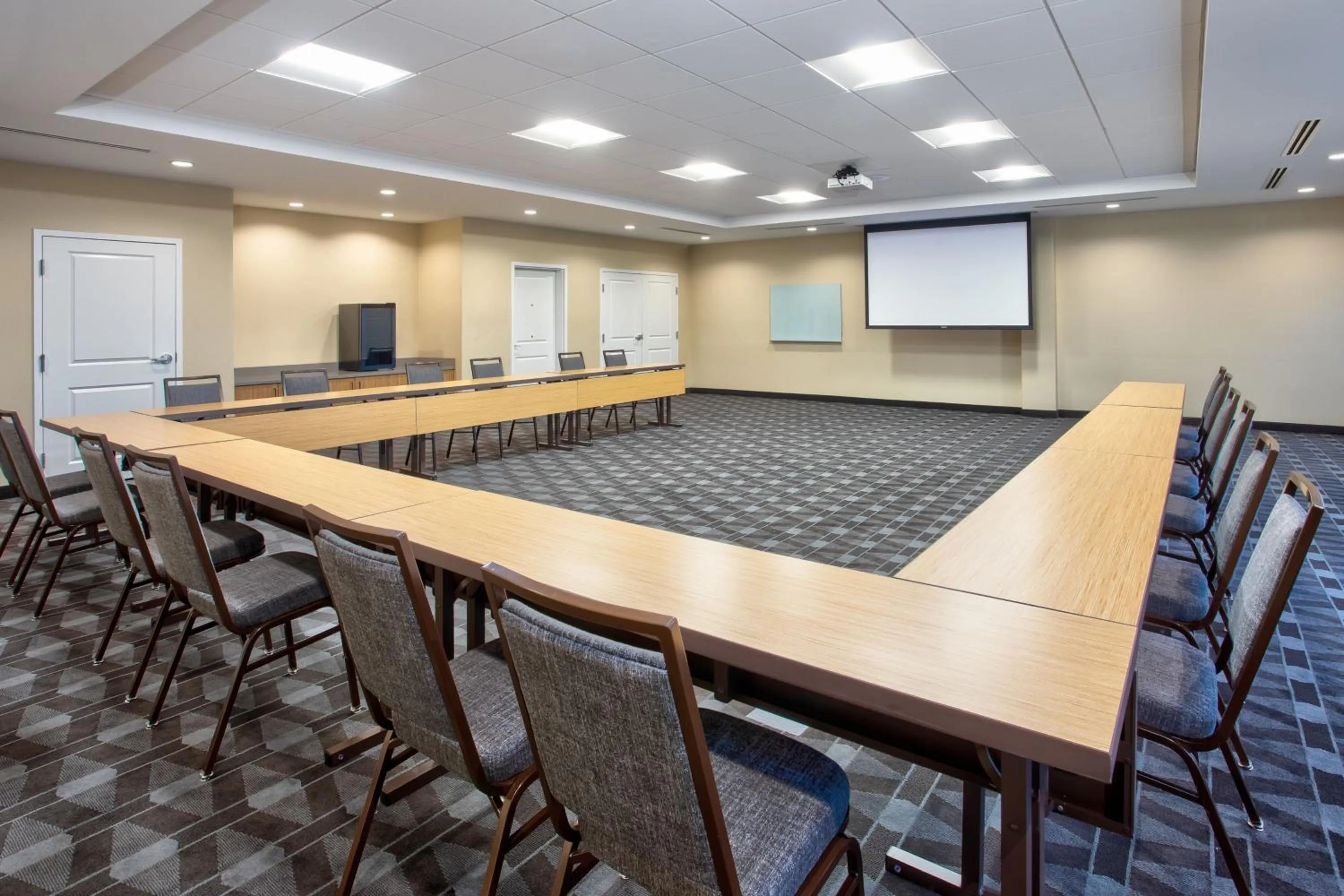 Meeting/conference room in TownePlace Suites by Marriott Detroit Belleville