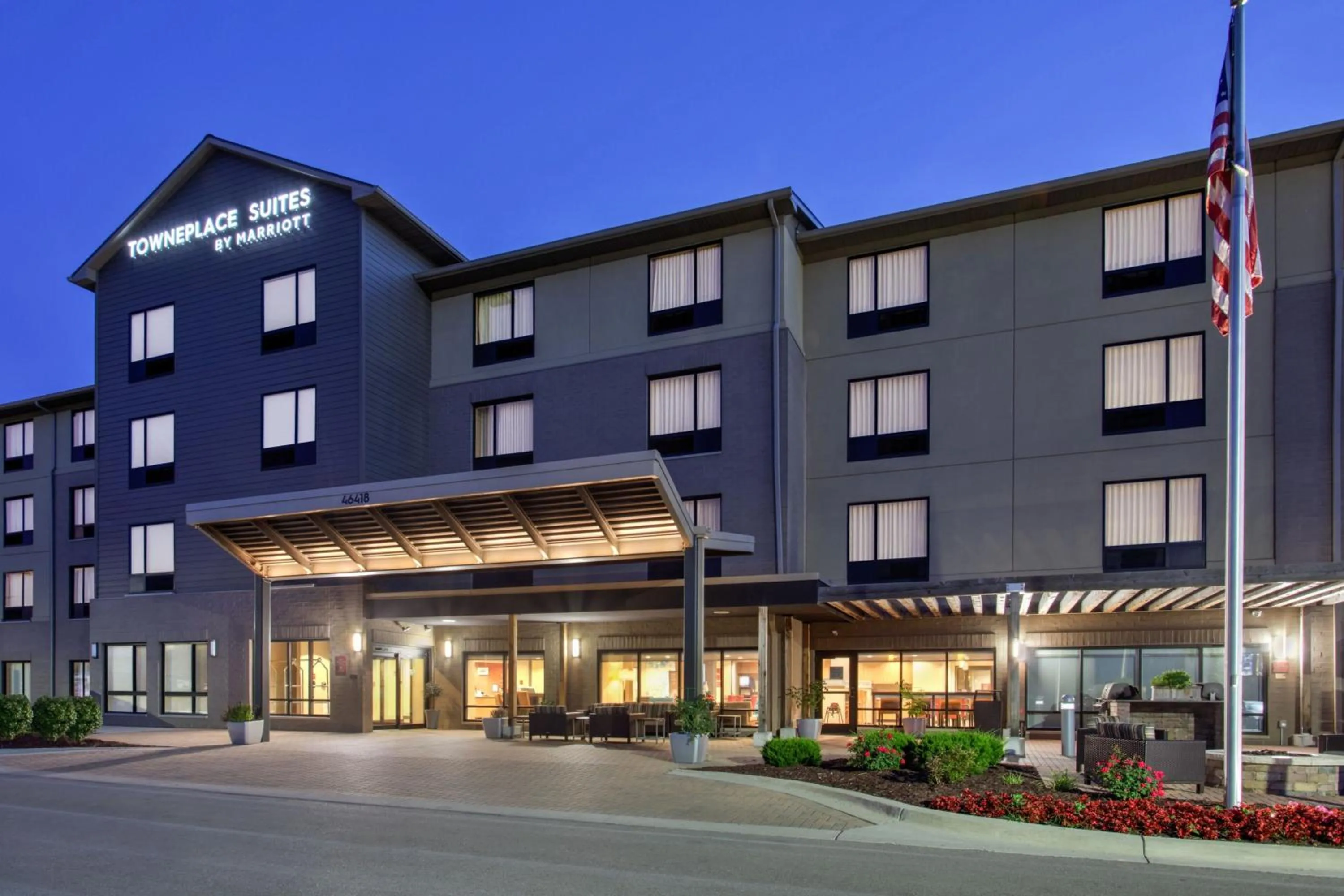 Property building in TownePlace Suites by Marriott Detroit Belleville