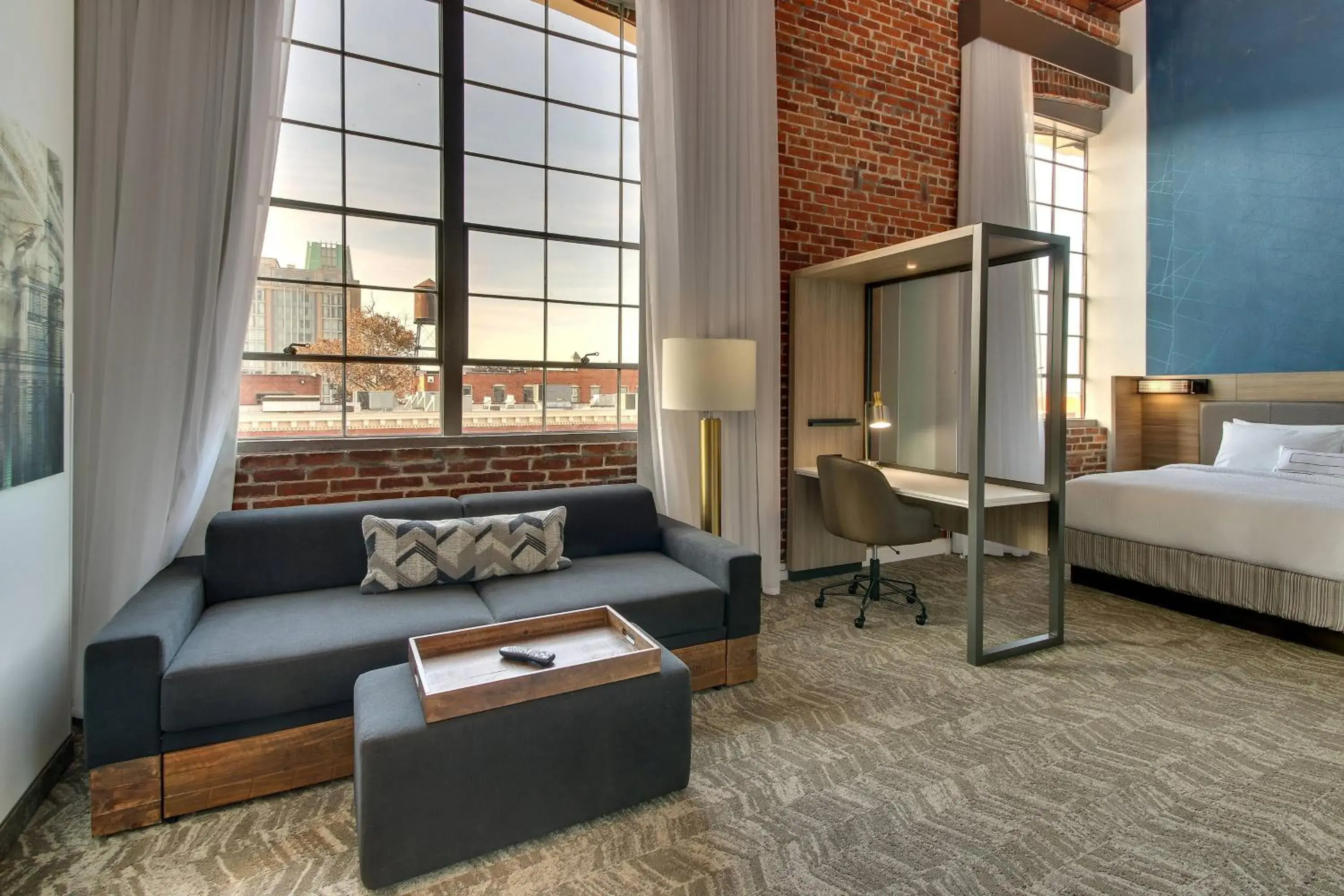 Suite, 1 King, Trundle bed, River view in SpringHill Suites by Marriott Montgomery Downtown Suite, 1 King, Trundle bed, River view in SpringHill Suites by Marriott Montgomery Downtown