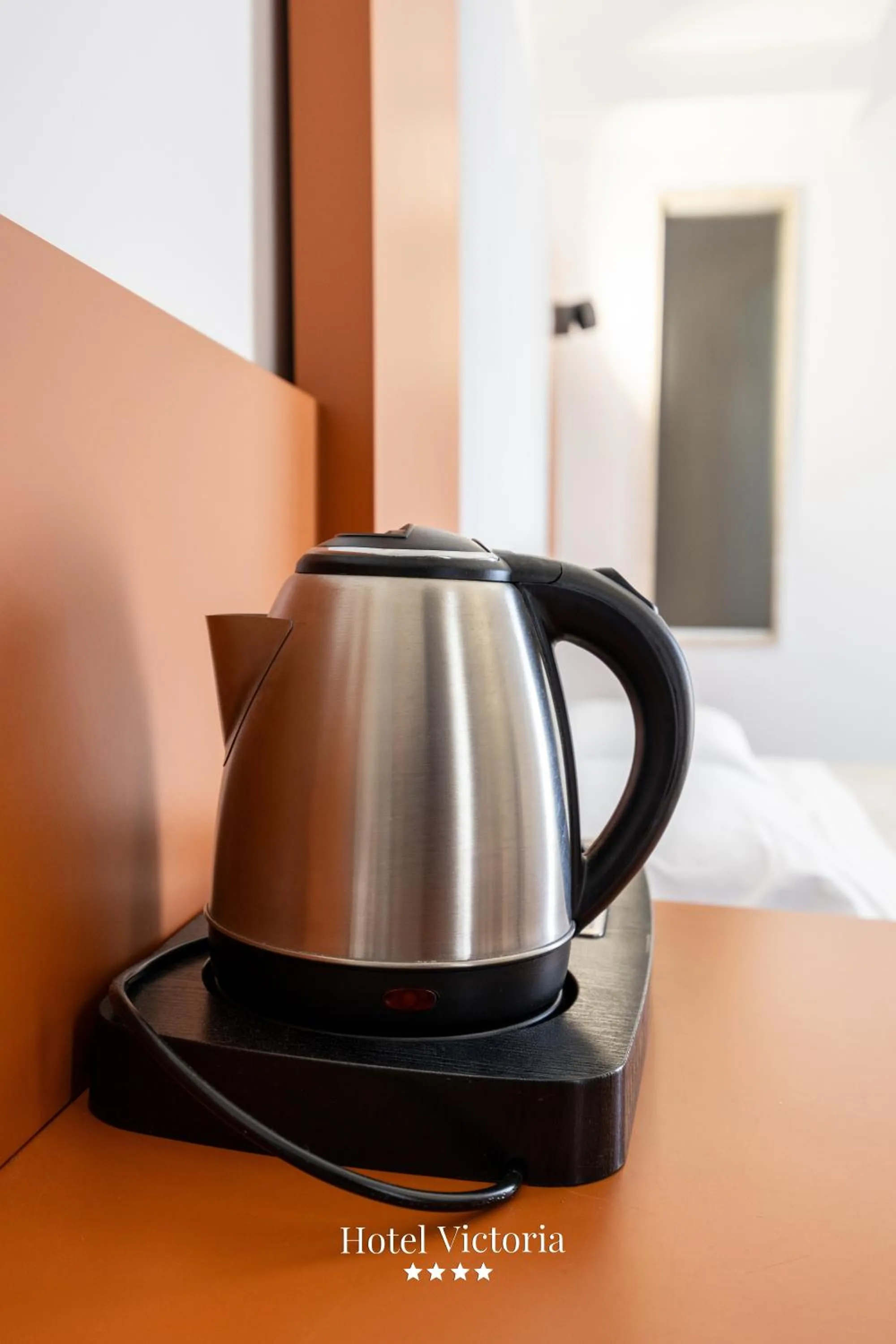 wardrobe in Hotel Victoria