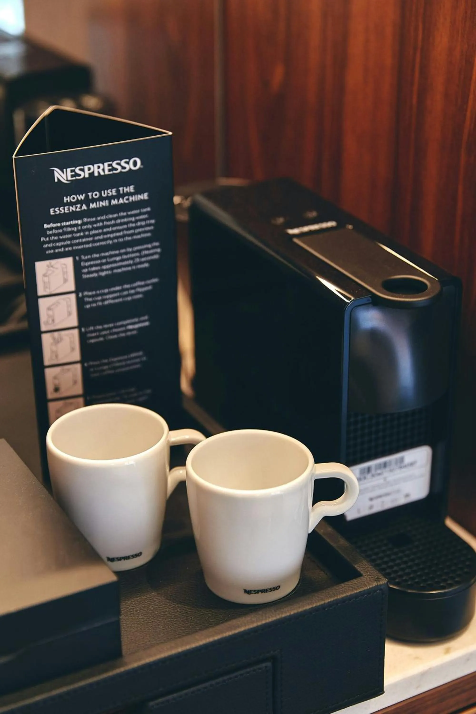 Photo of the whole room in Courtyard by Marriott Oxford City Centre