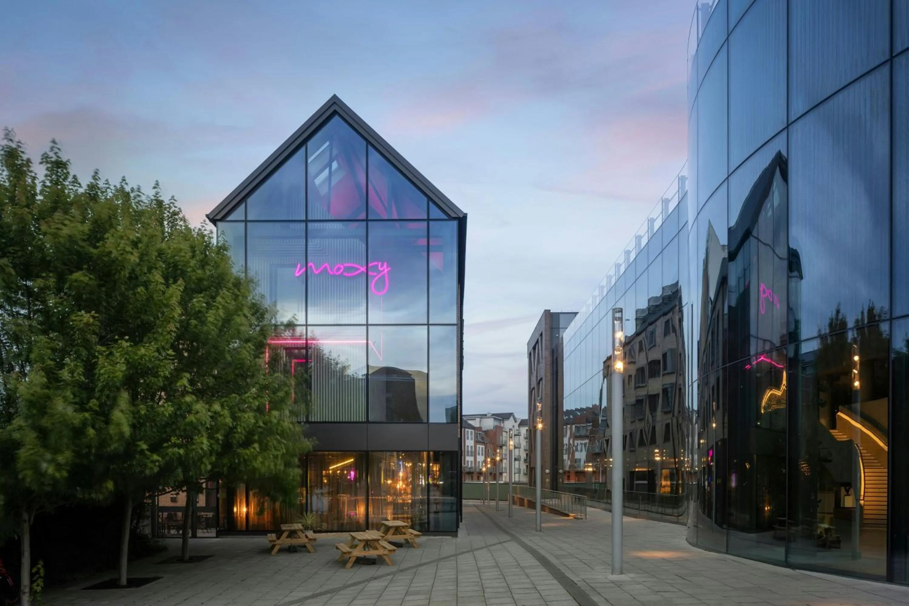 Area and facilities in Moxy York