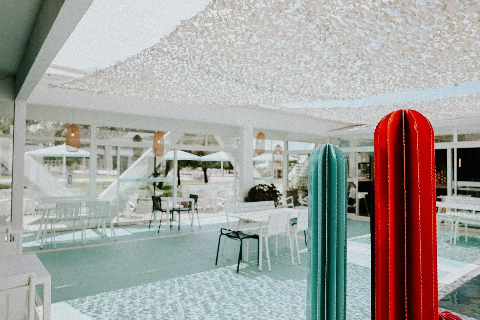 Pool view in Hôtel Saint-Clair, côté Plage