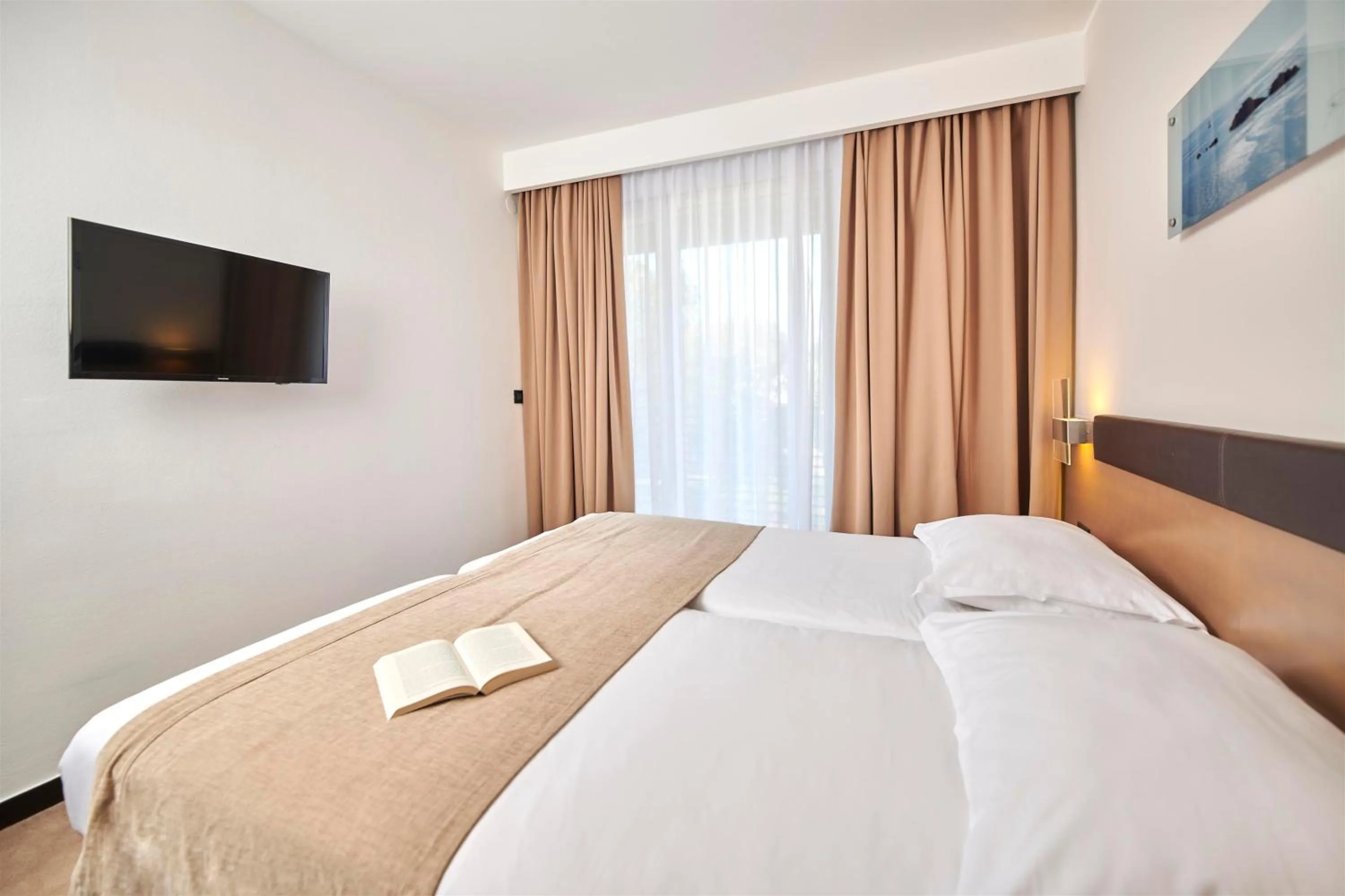 Bedroom, Bed in Hotel Molindrio Plava Laguna