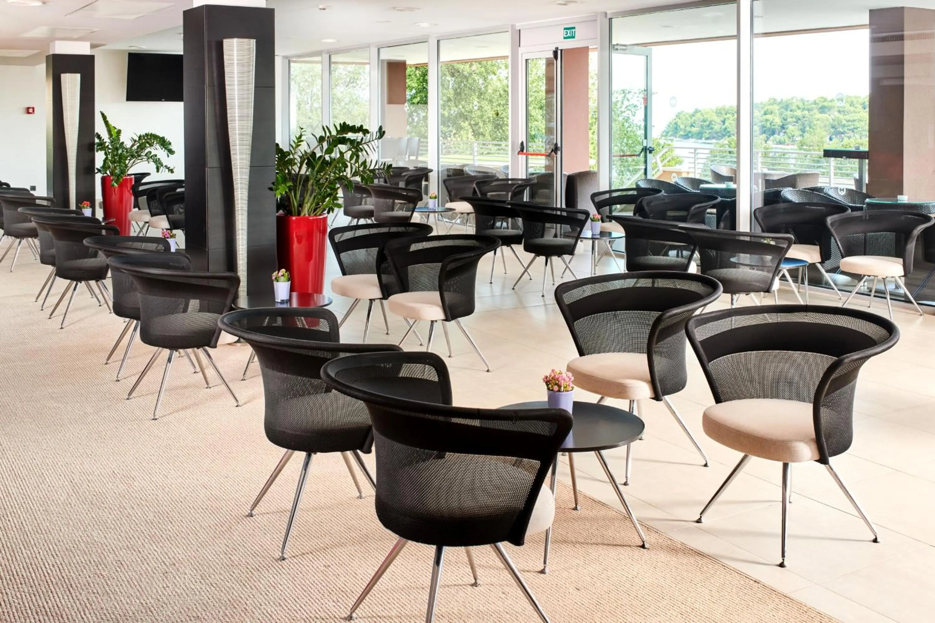 Lounge or bar in Hotel Molindrio Plava Laguna