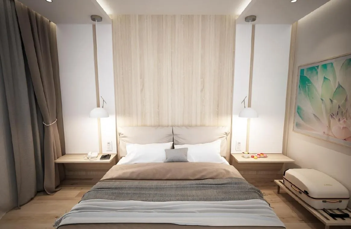 Bed in Chris & Eve Mansion