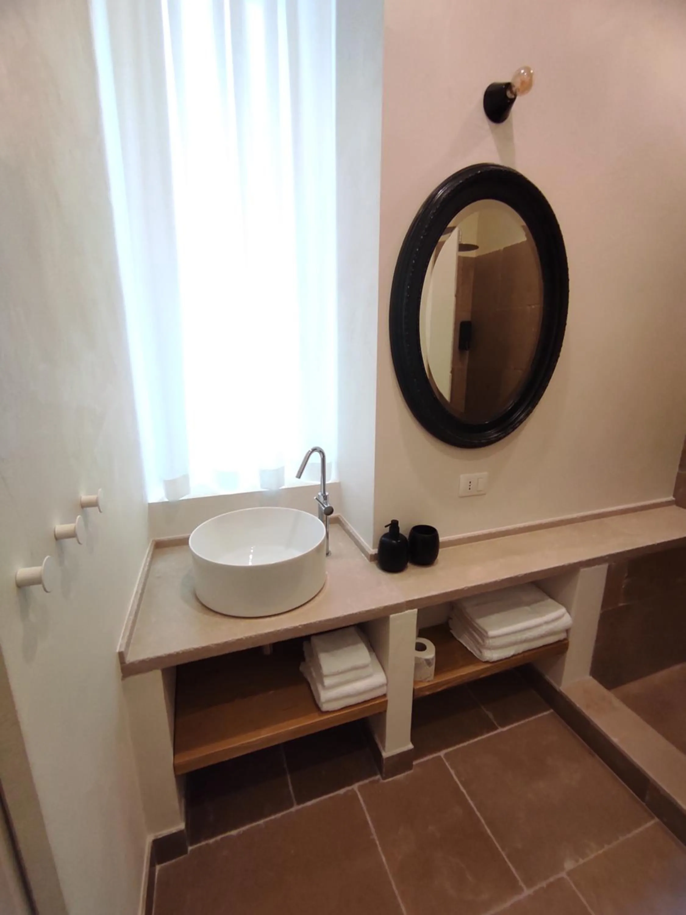 Triple Room - single occupancy in La Maison