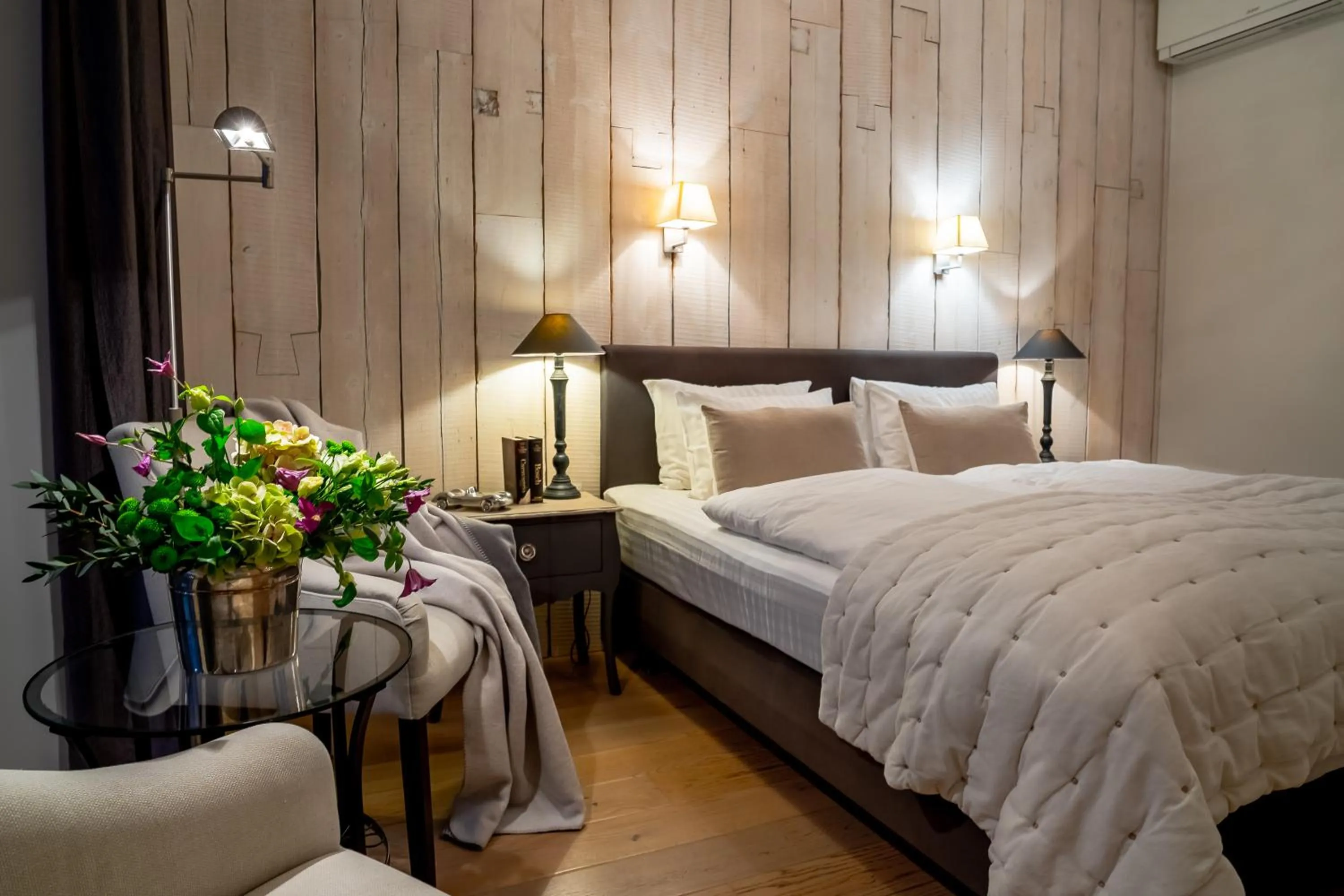 Bed in Frost Boutique Hotel