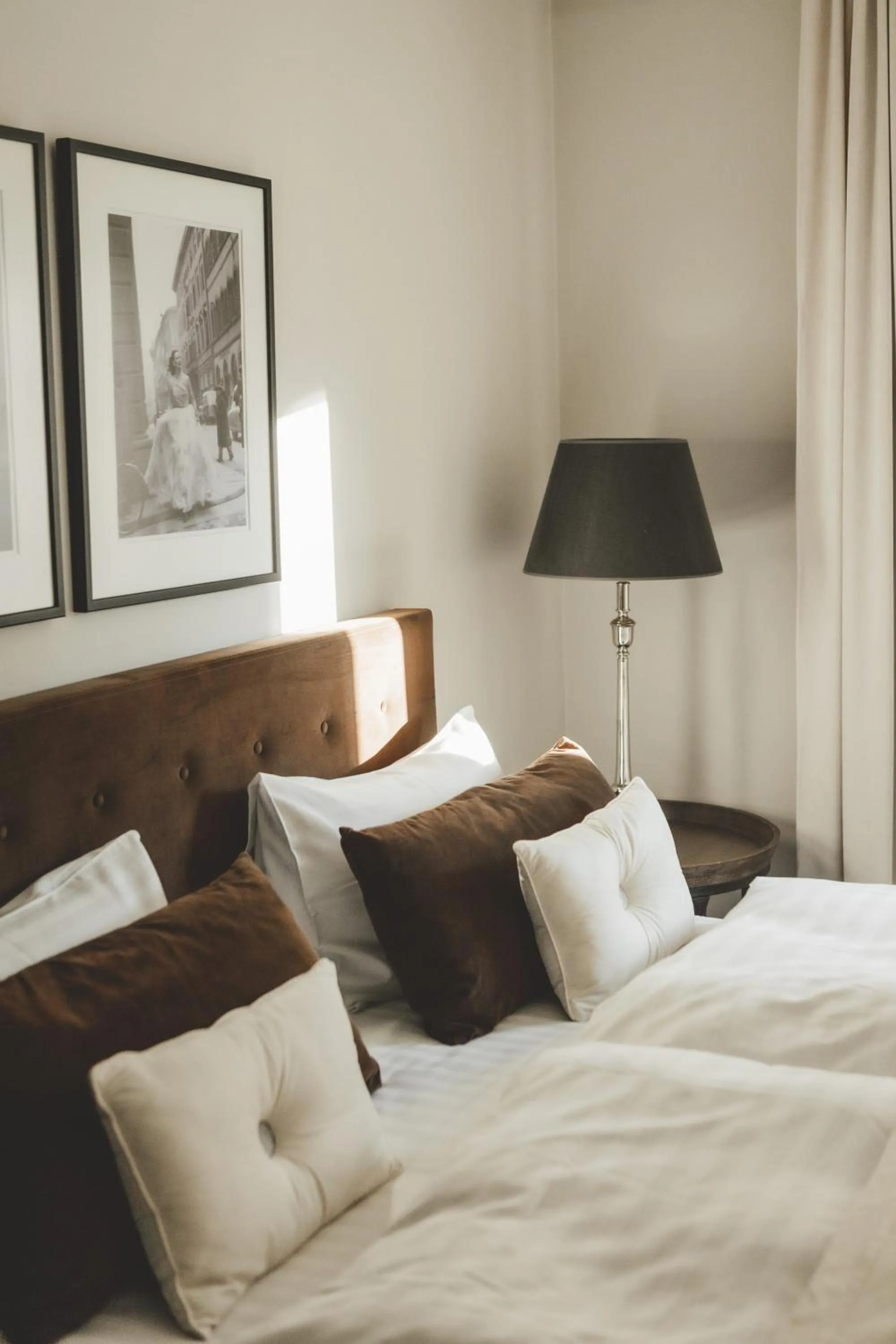 Bedroom, Bed in Frost Boutique Hotel