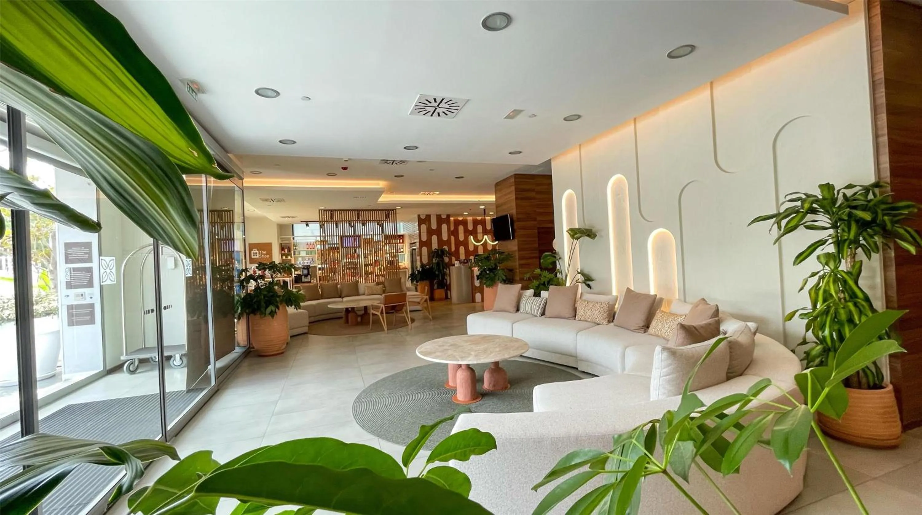 Lobby or reception in Hilton Garden Inn Sevilla