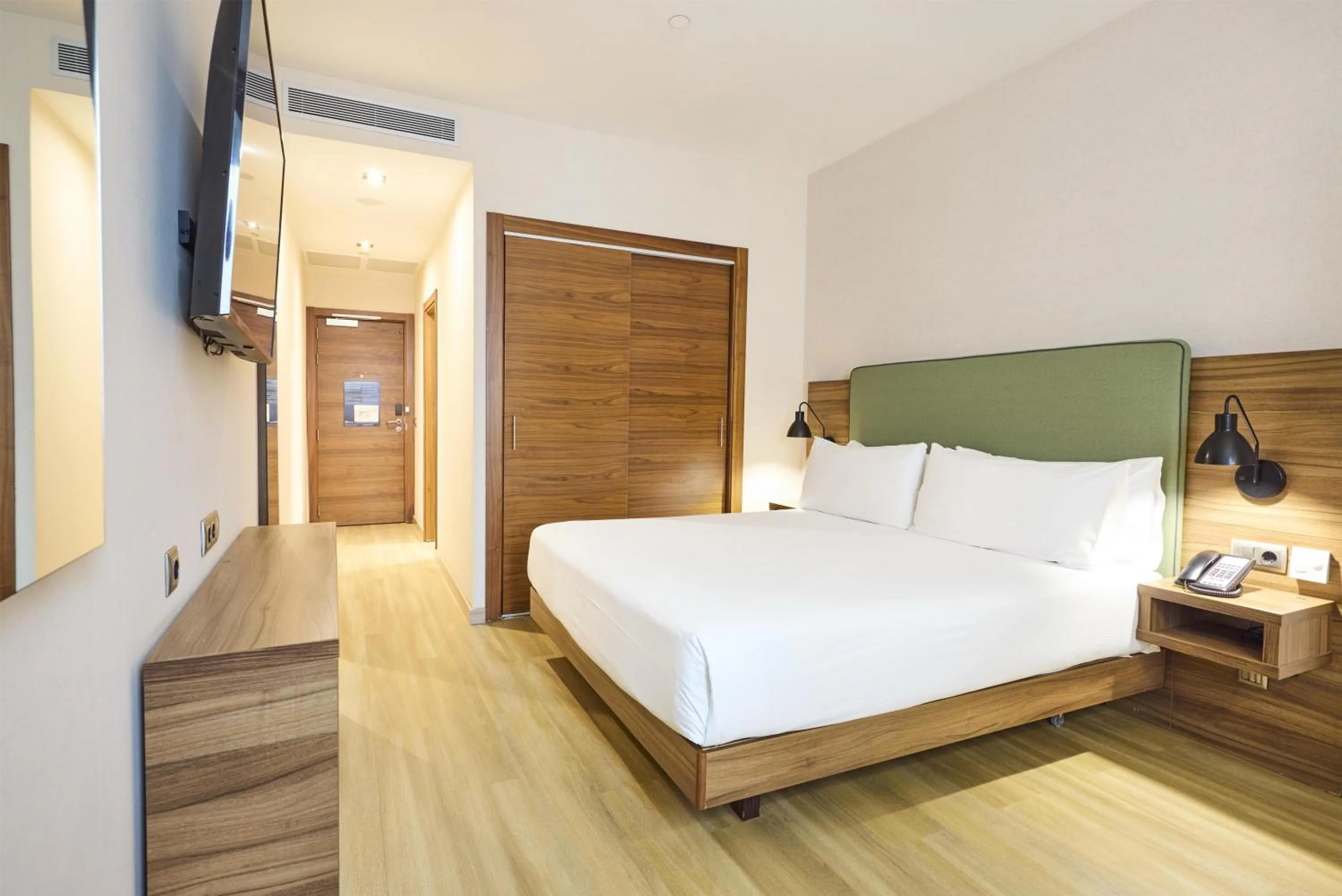 Bed in Hilton Garden Inn Sevilla