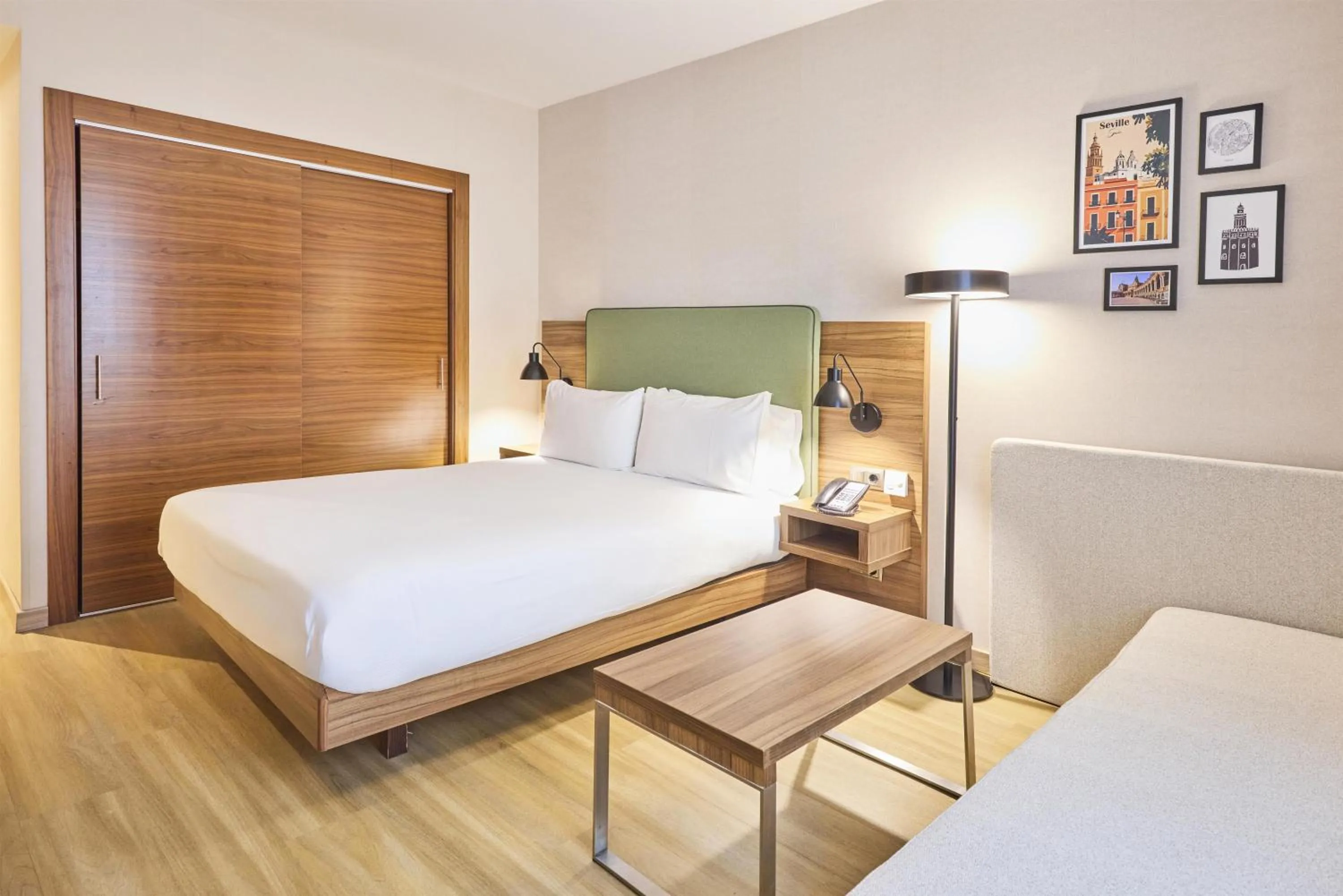 Bed in Hilton Garden Inn Sevilla