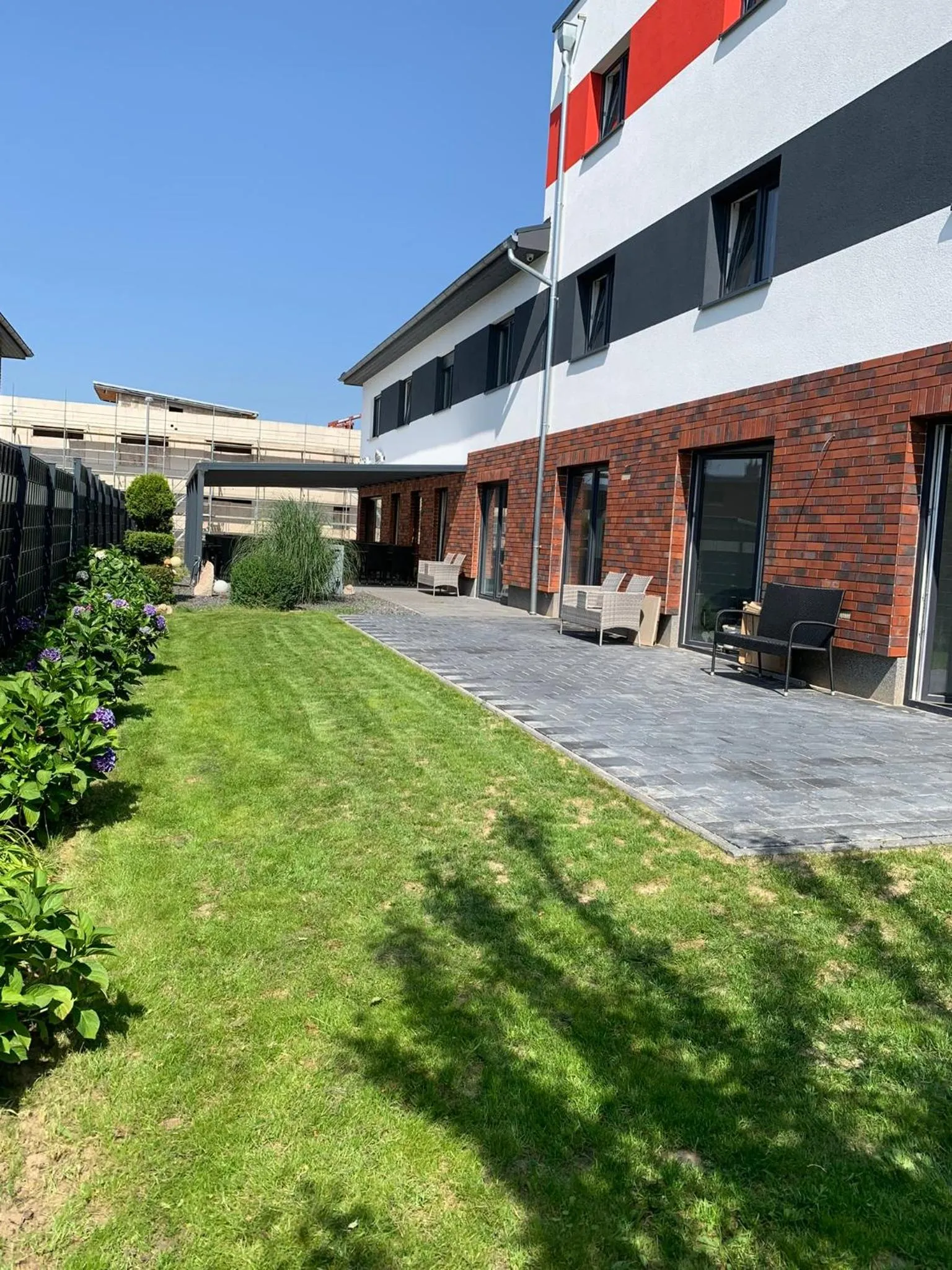 Garden in Ayhan Hotel