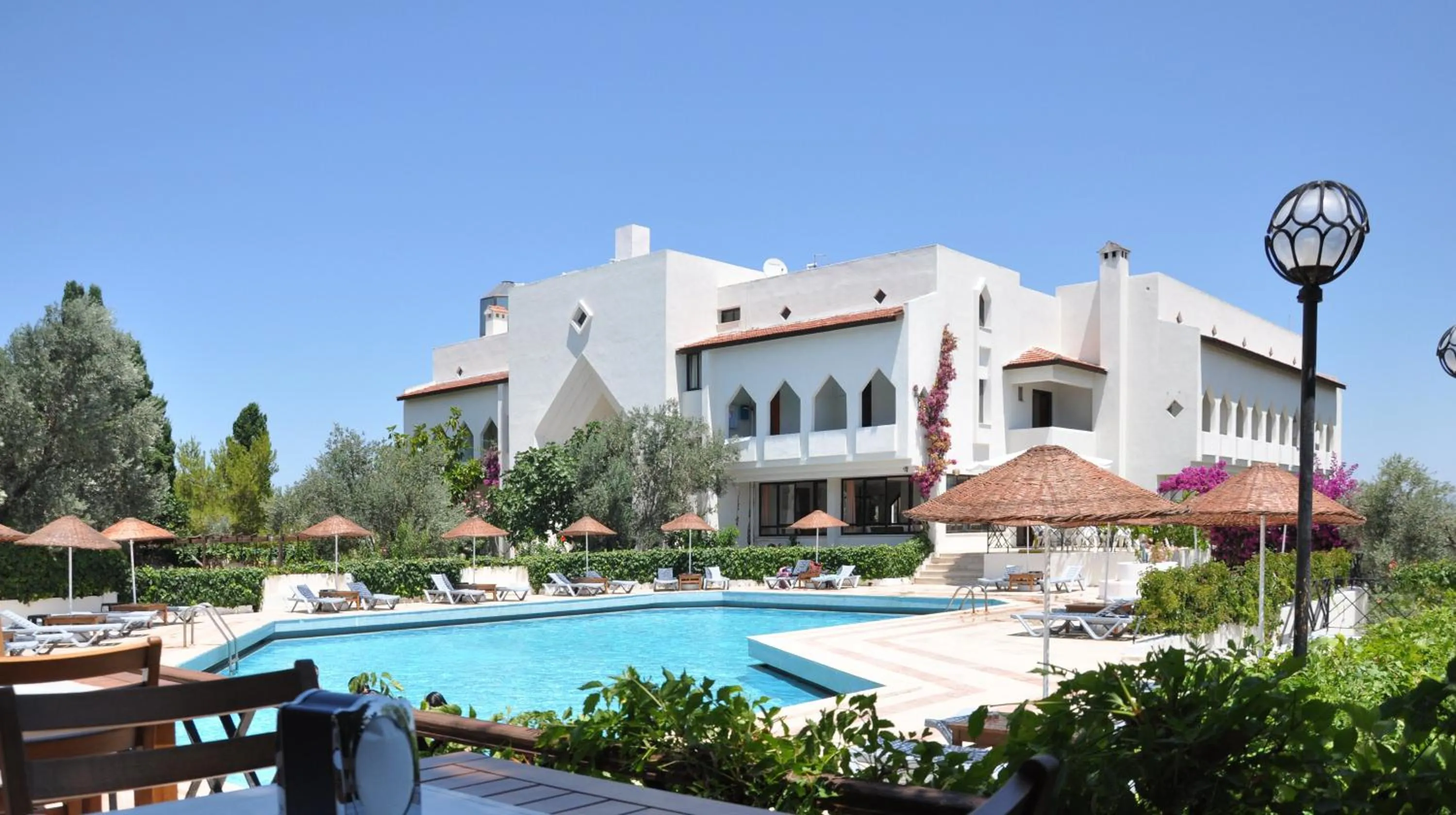 Facade/entrance in Arinnanda Hotel Cesme