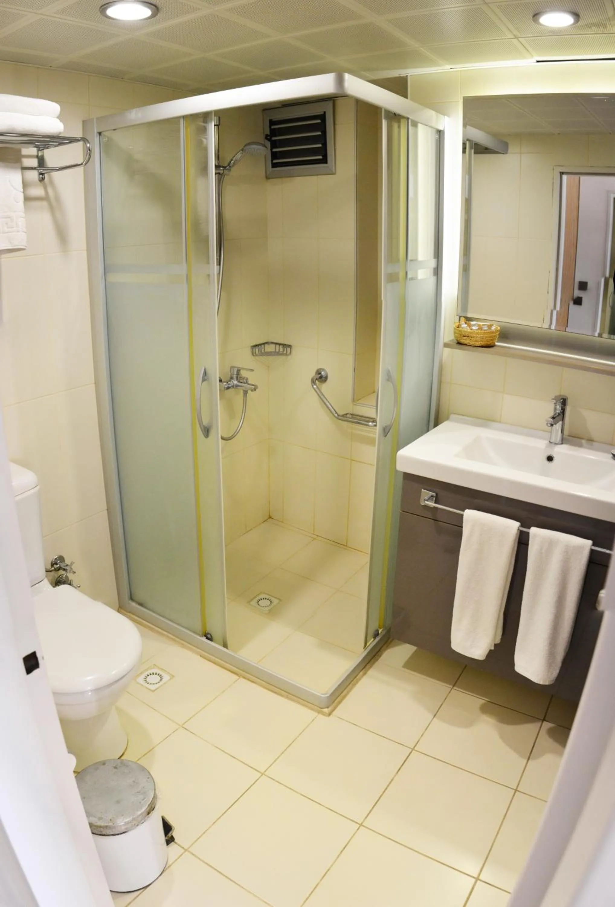 Bathroom in Arinnanda Hotel Cesme