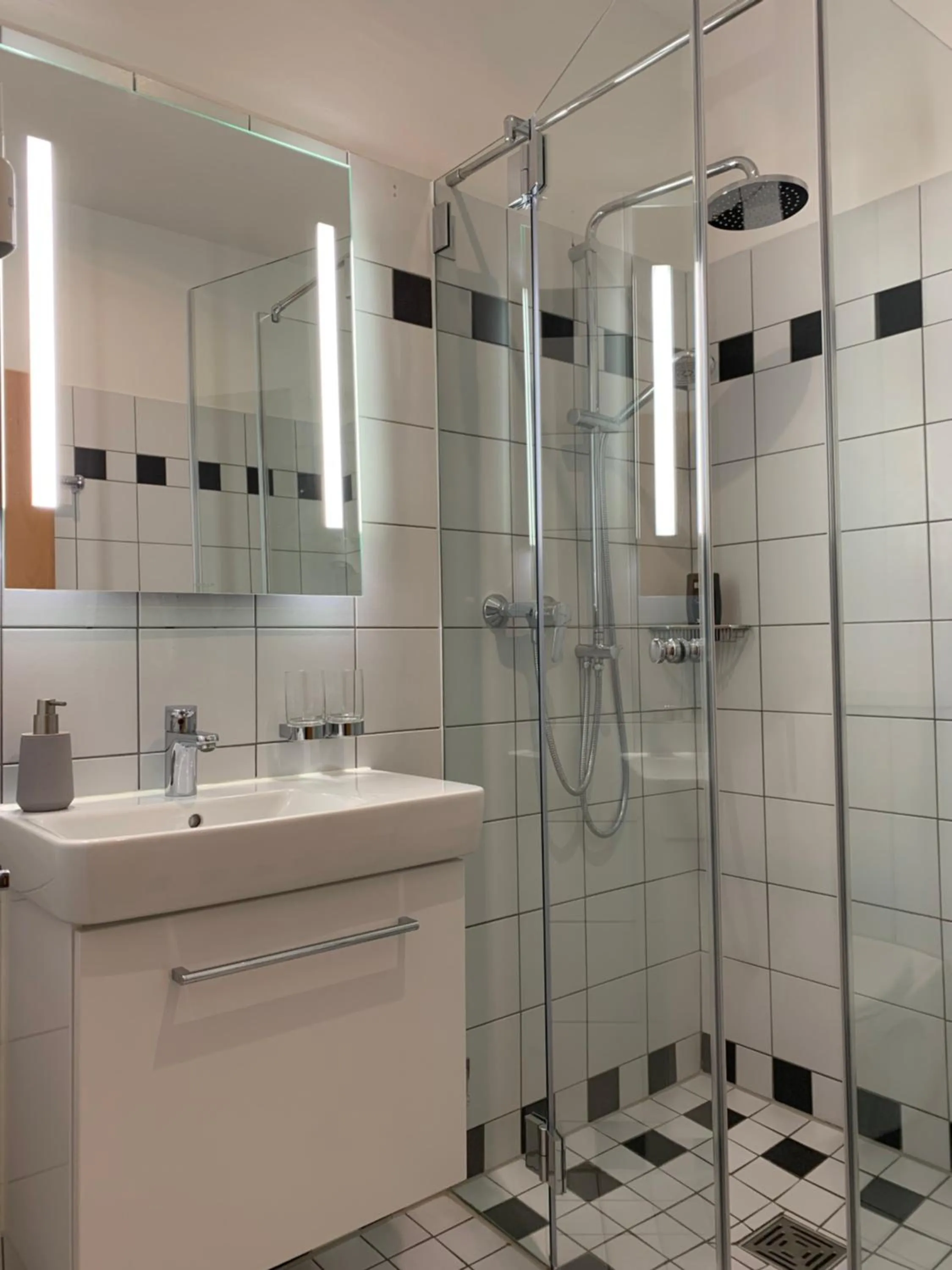 Shower in Landgasthaus-Hotel Wenninghoff