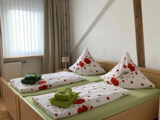 Photo of the whole room, Bed in Landgasthaus-Hotel Wenninghoff