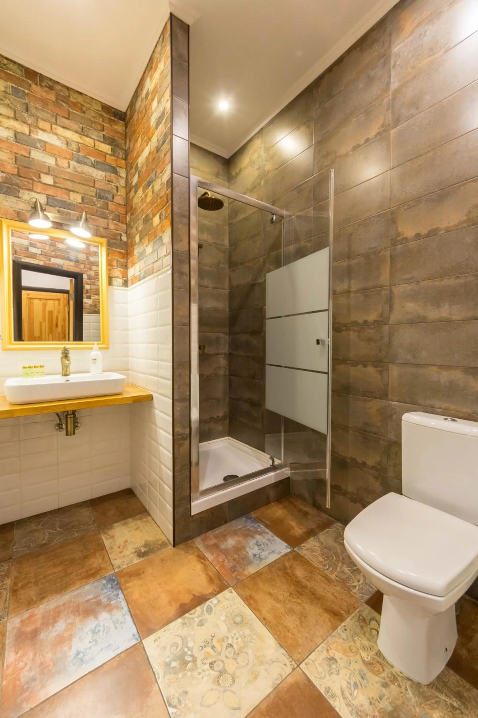 Shower in Secret Apartments