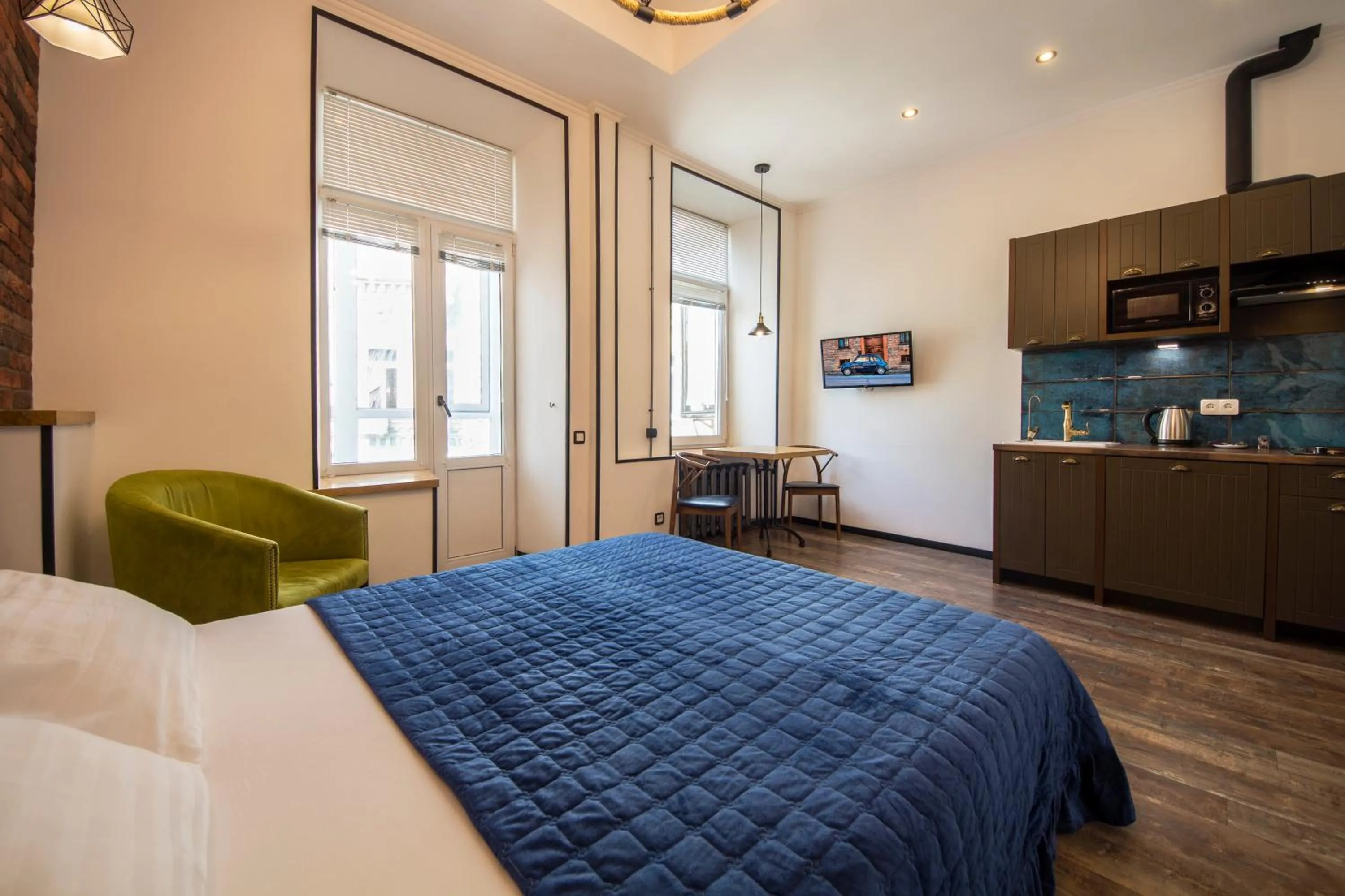 TV and multimedia, Bed in Secret Apartments