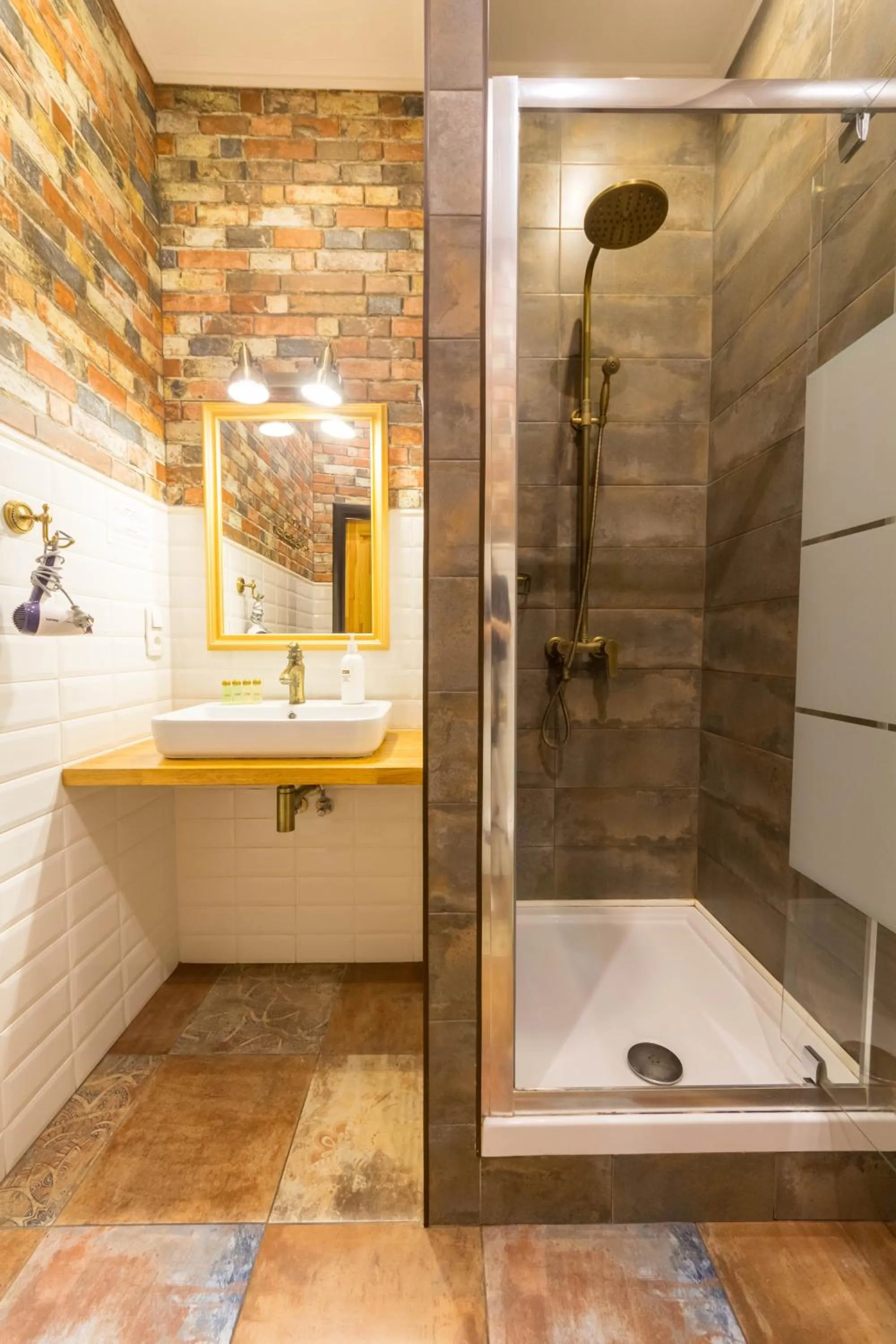 Shower in Secret Apartments