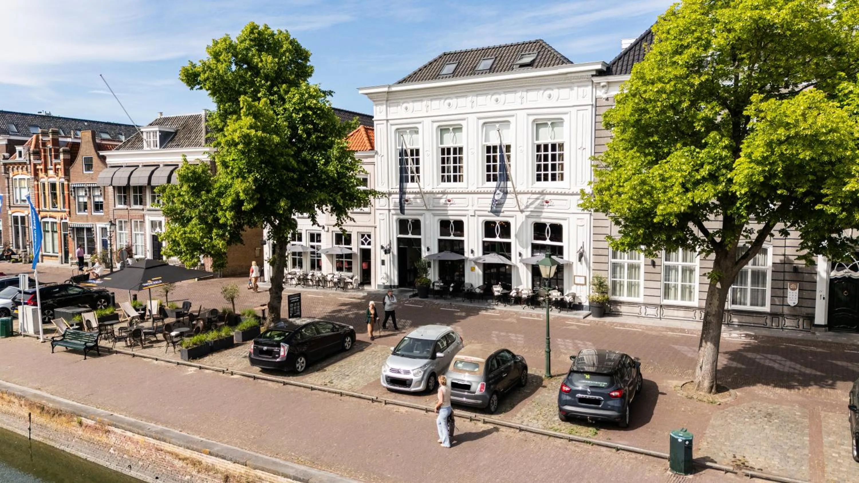 Facade/entrance in Mondragon