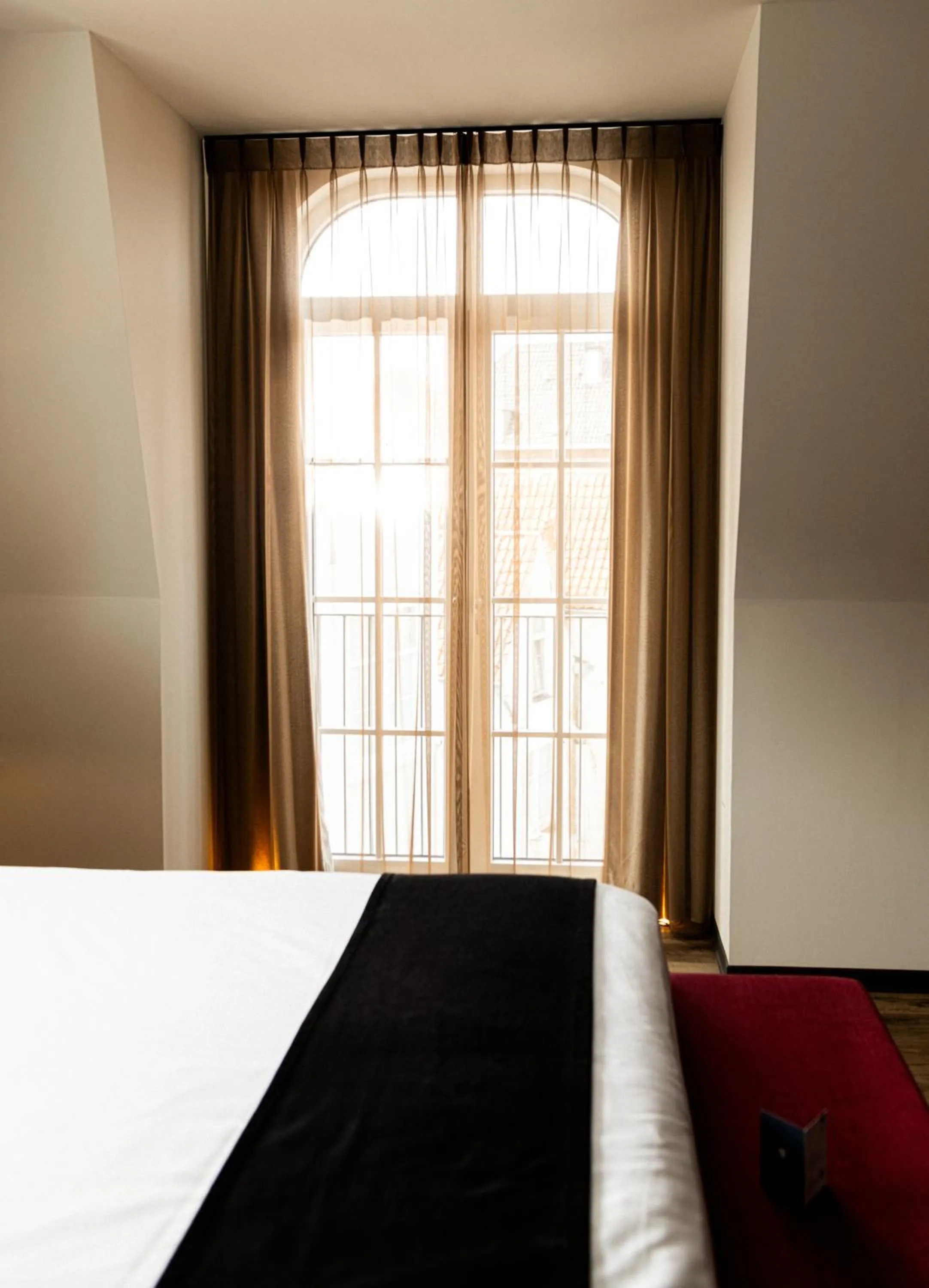 Bedroom, Bed in Mondragon