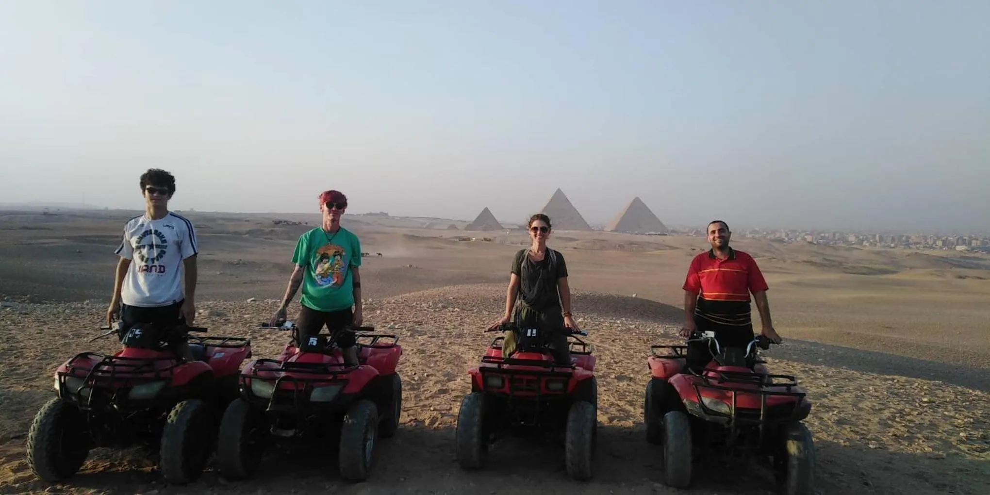 Queen Pyramids View Inn