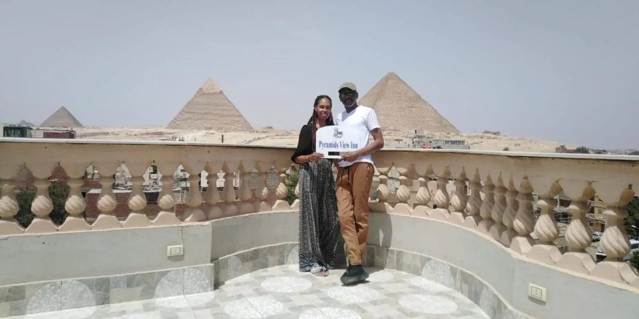 Queen Pyramids View Inn