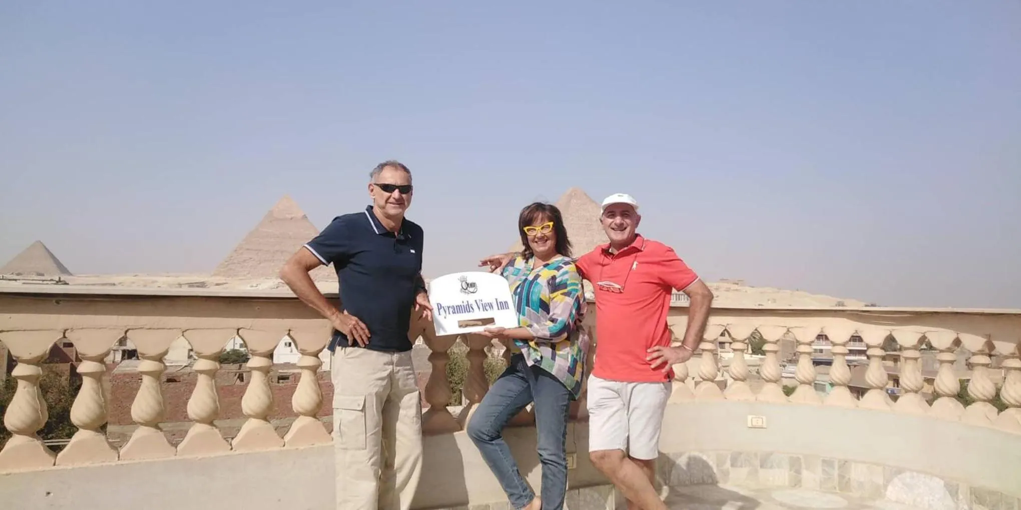 Queen Pyramids View Inn