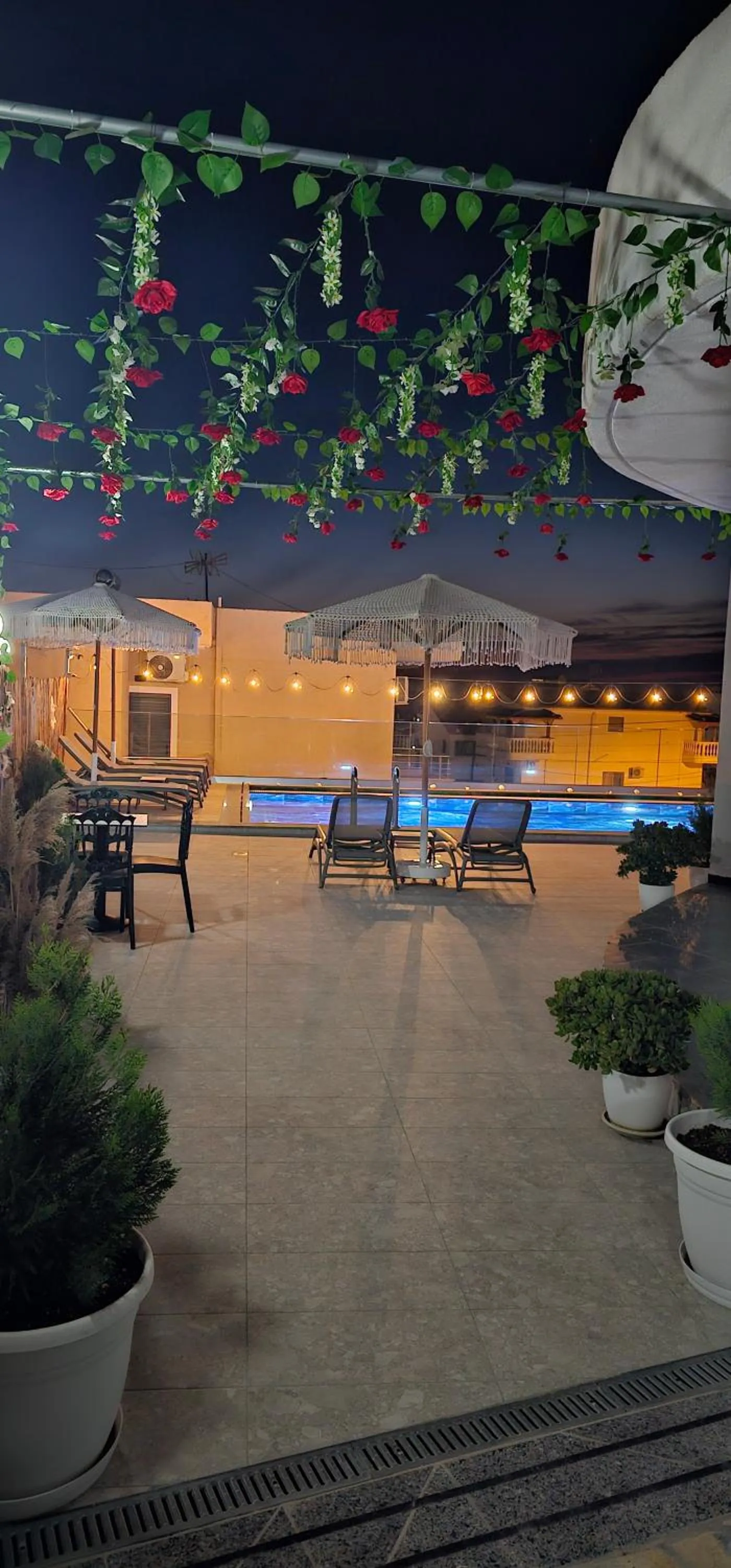 Night in Vila Finnley