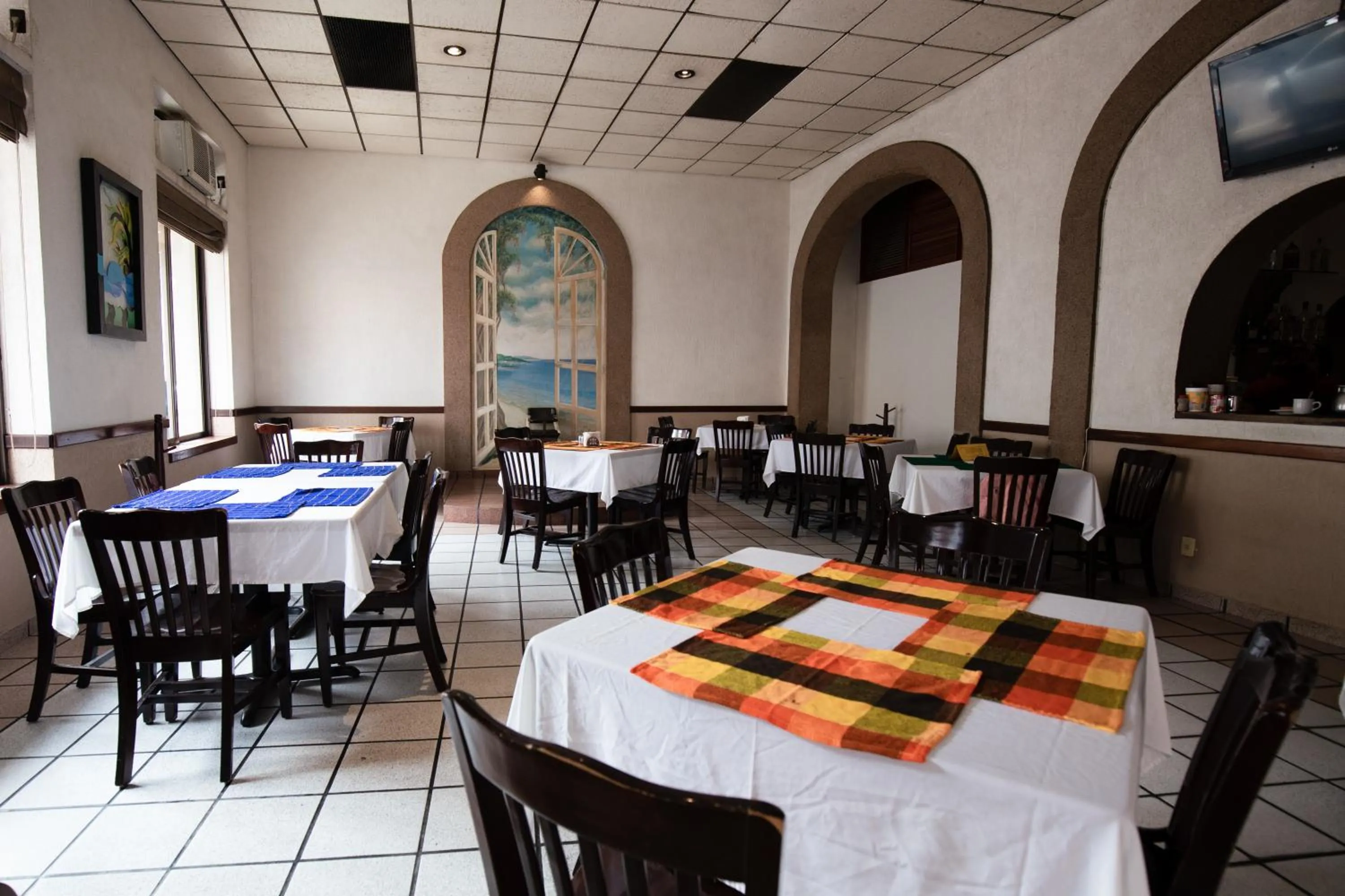 Restaurant/places to eat in Hotel Reforma Tuxpan