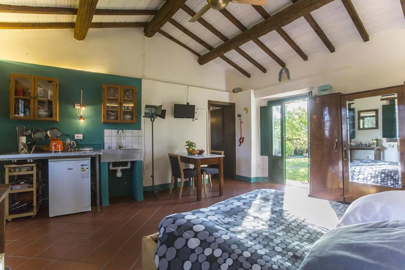Seating area, Bed in casina MeMe