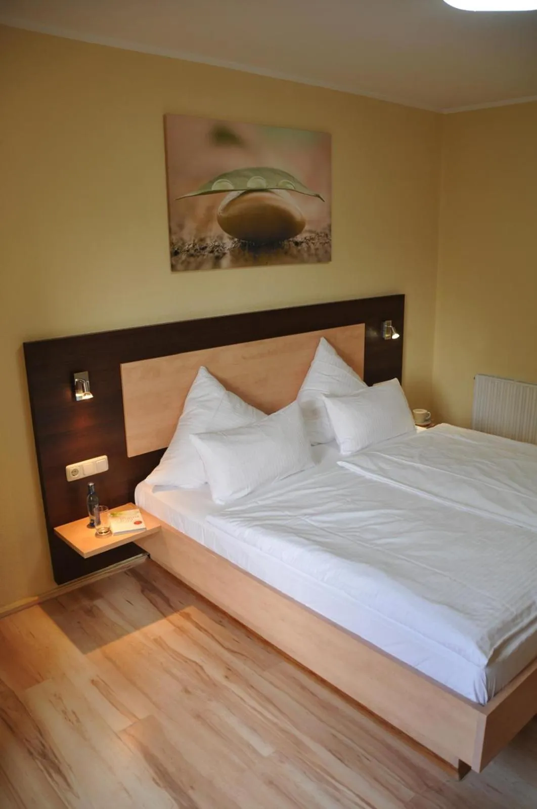 Bed in Hotel Waldesruh