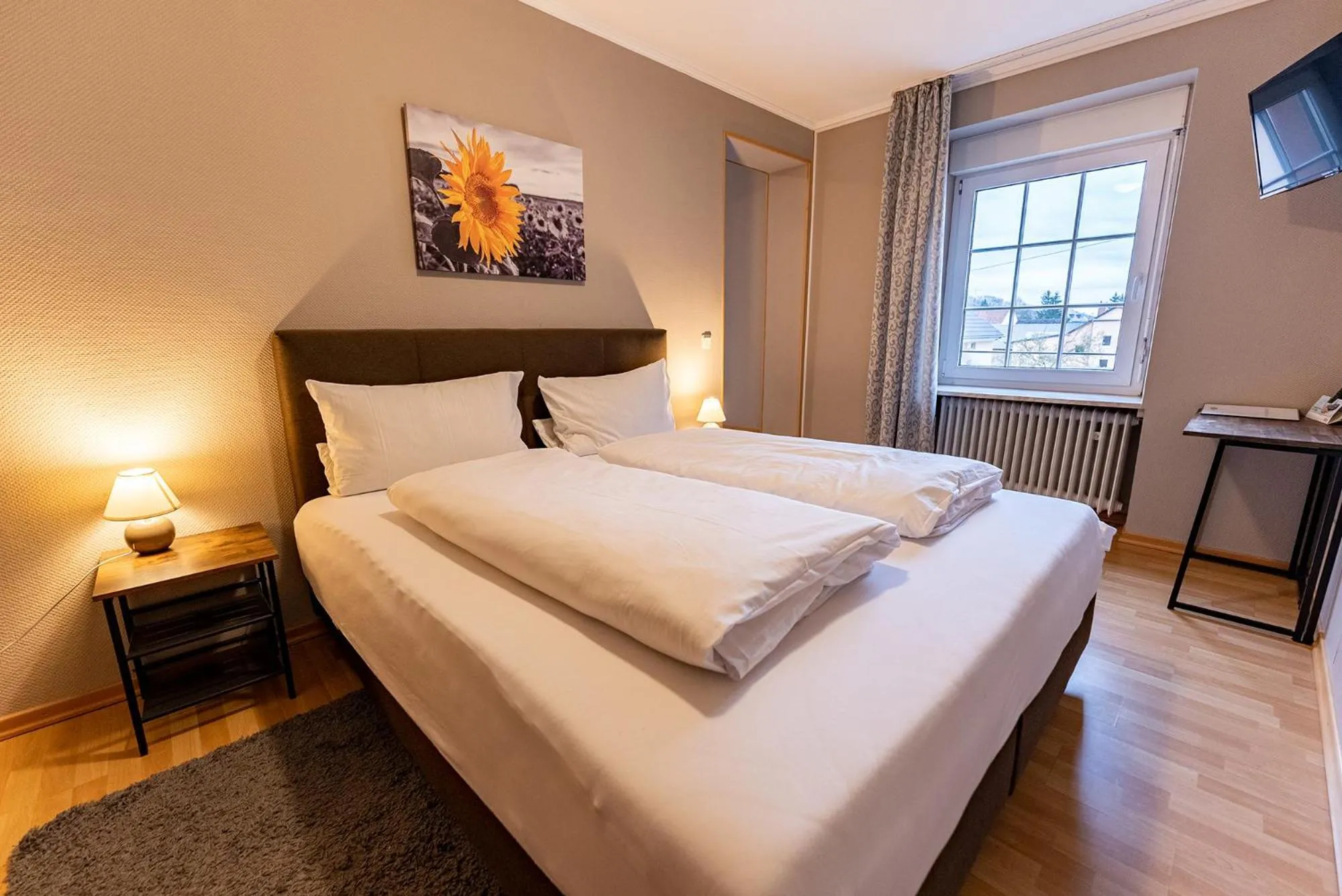 Bed in Hotel Fronhof Mettendorf