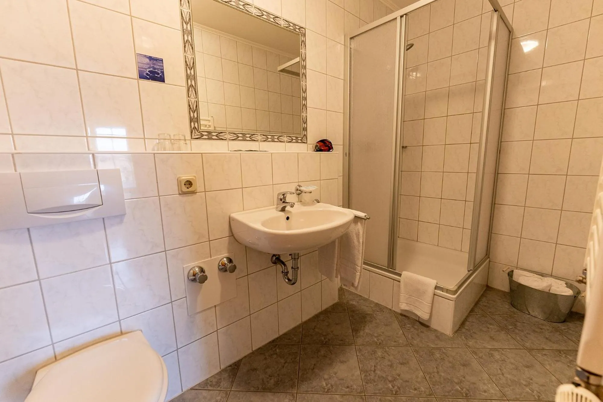 Bathroom in Hotel Fronhof Mettendorf