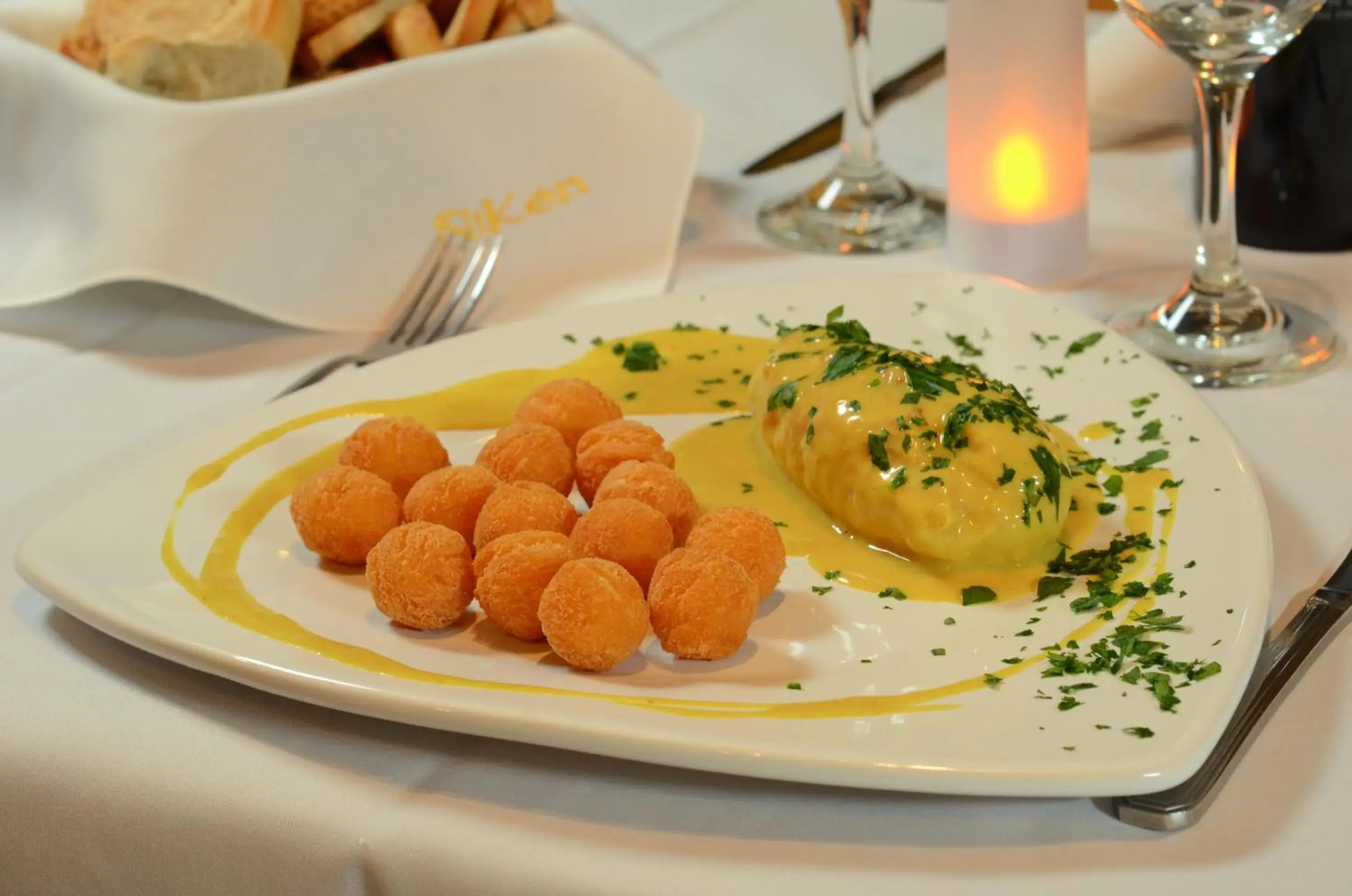 Restaurant/places to eat in Ñikén Hotel & Spa Restaurant/places to eat in Ñikén Hotel & Spa