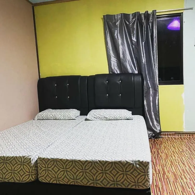 Bed in juara seaview chalet, kampung juara