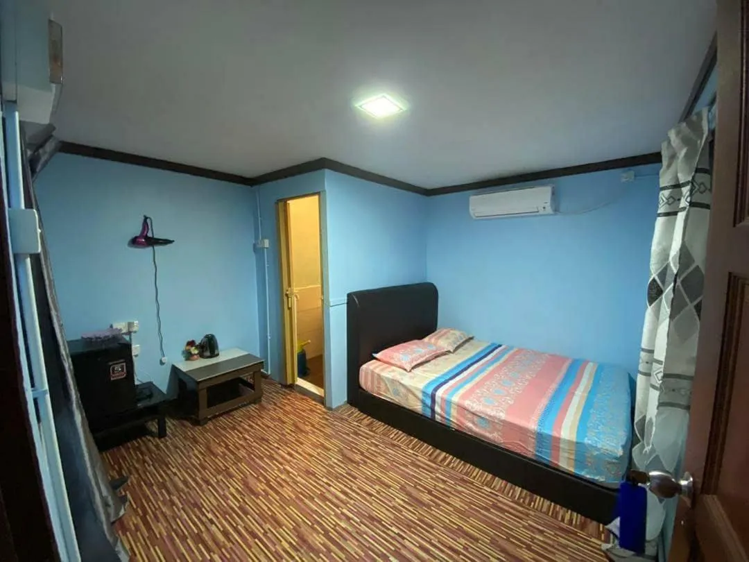 Bed in juara seaview chalet, kampung juara