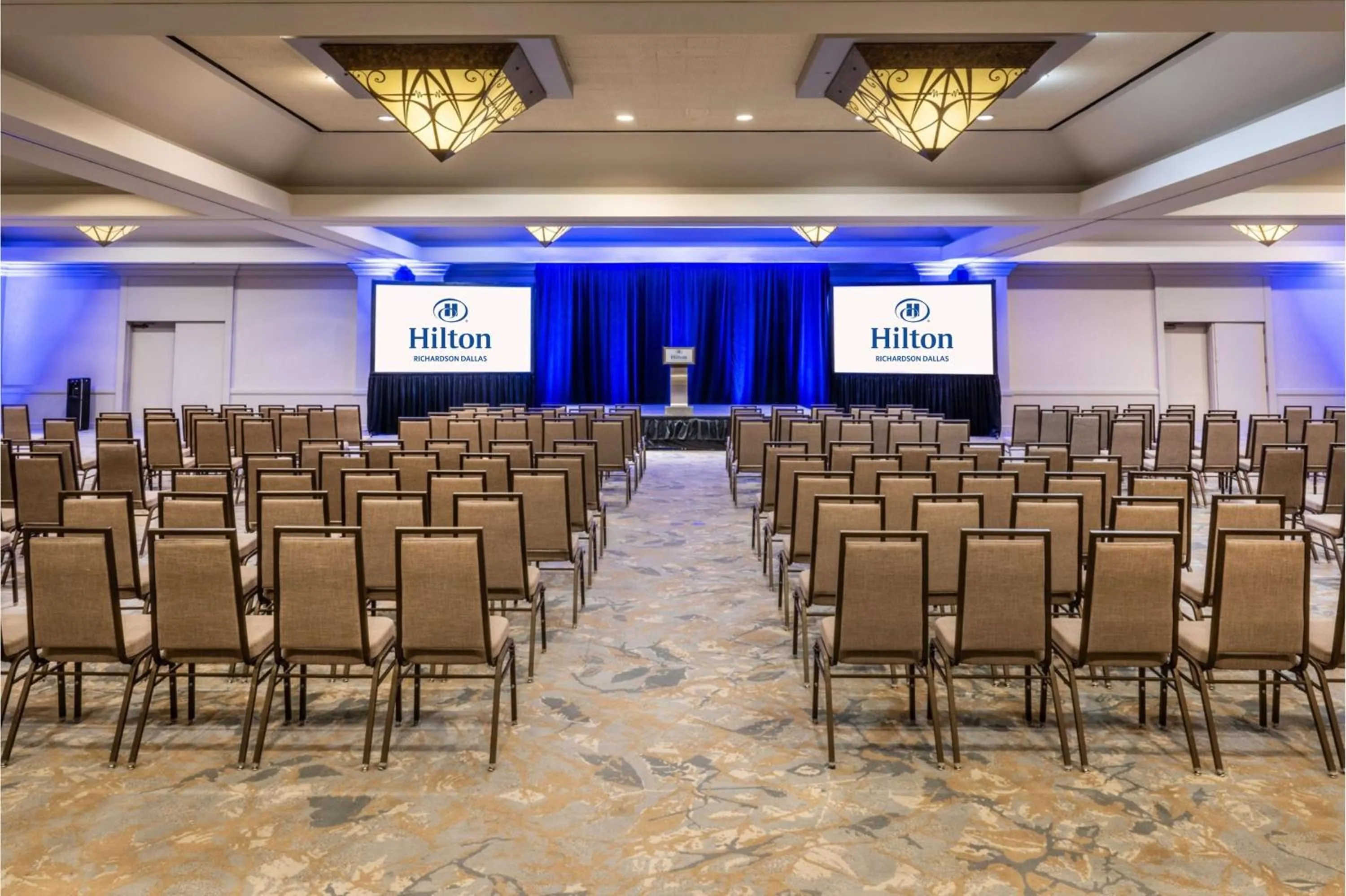 Meeting/conference room in Hilton Richardson Dallas, TX