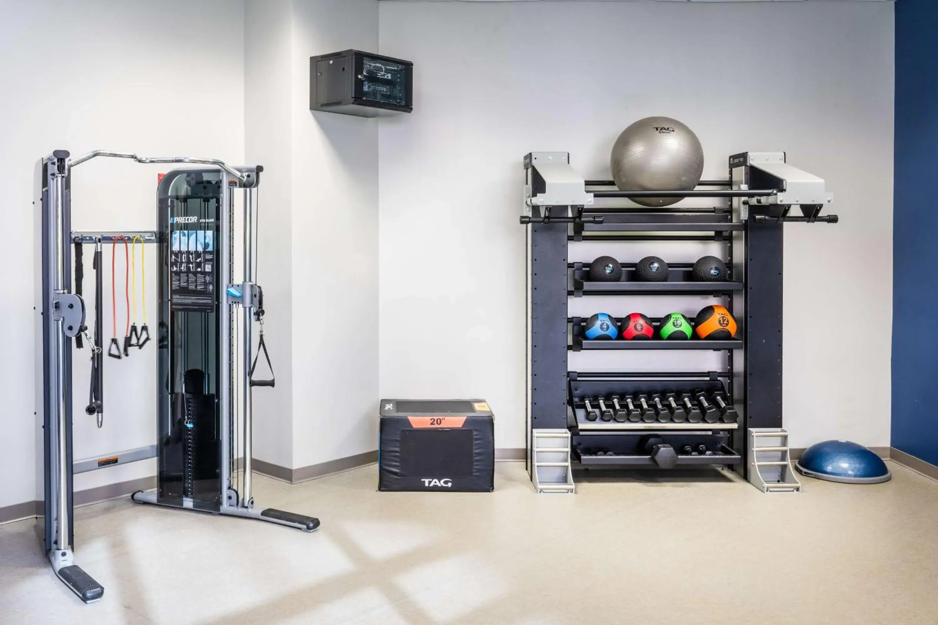 Fitness centre/facilities in Hilton Richardson Dallas, TX Fitness centre/facilities in Hilton Richardson Dallas, TX
