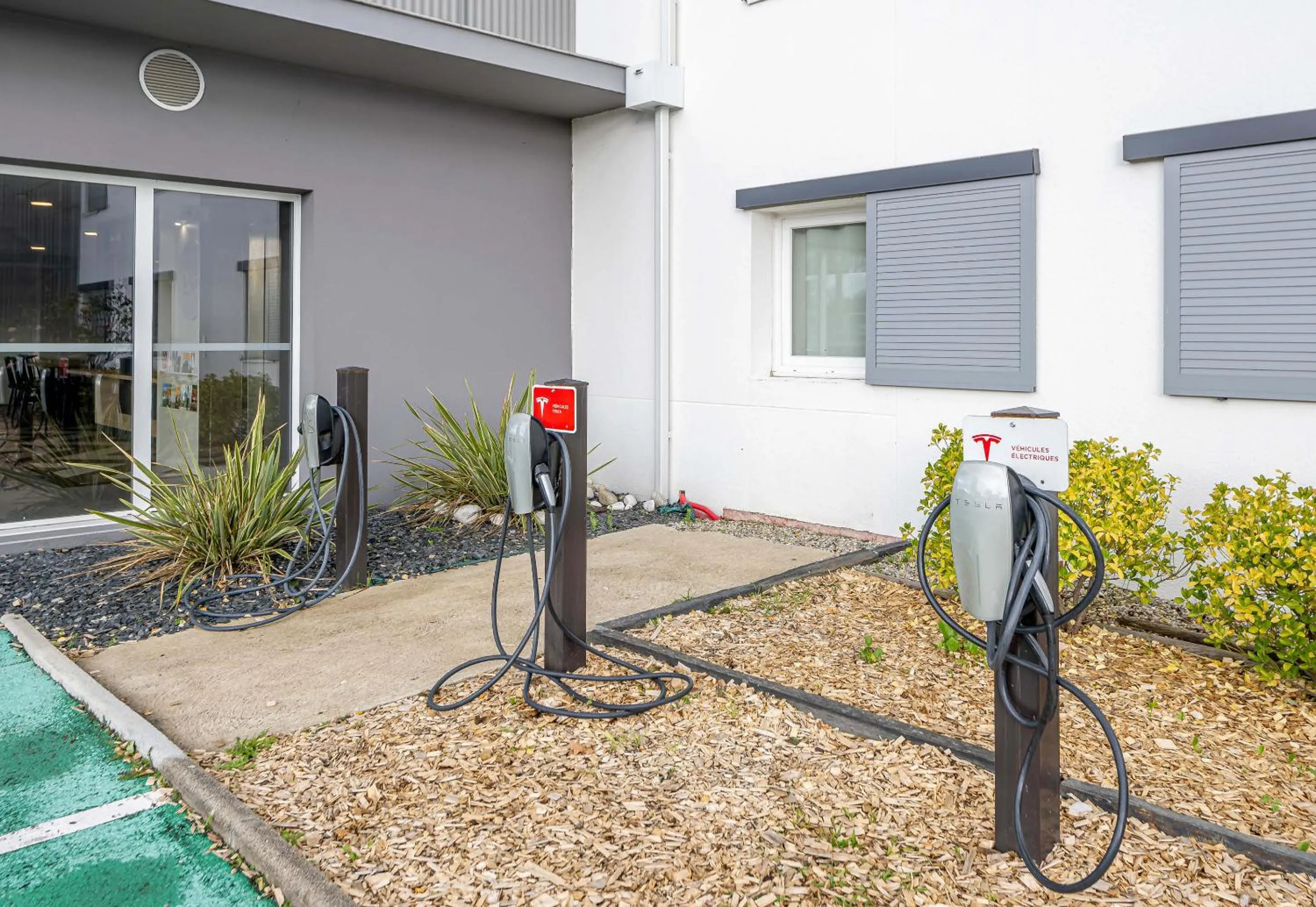 Parking in B&B HOTEL Bordeaux Le Haillan 3 étoiles