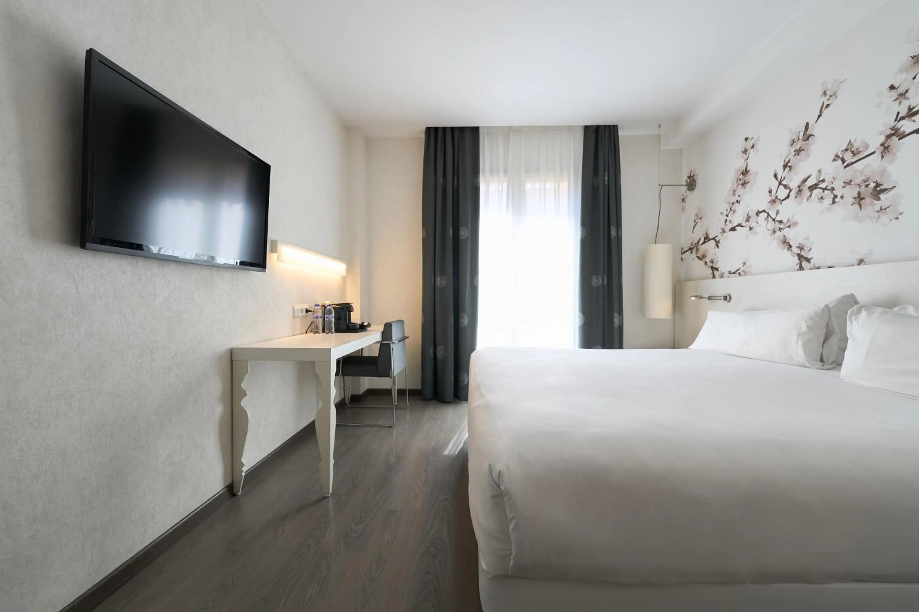 Bed in RAMBLAS HOTEL powered by Vincci Hoteles