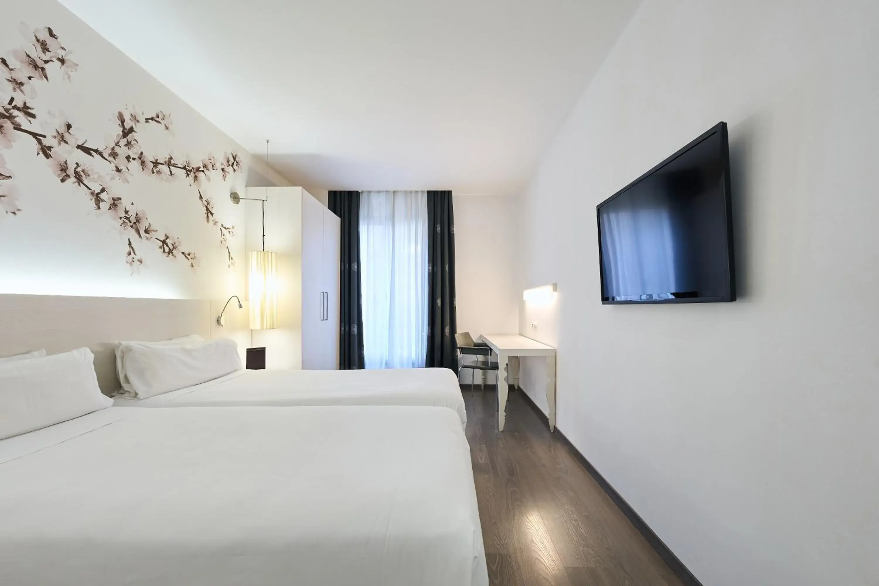 Bed in RAMBLAS HOTEL powered by Vincci Hoteles Bed in RAMBLAS HOTEL powered by Vincci Hoteles