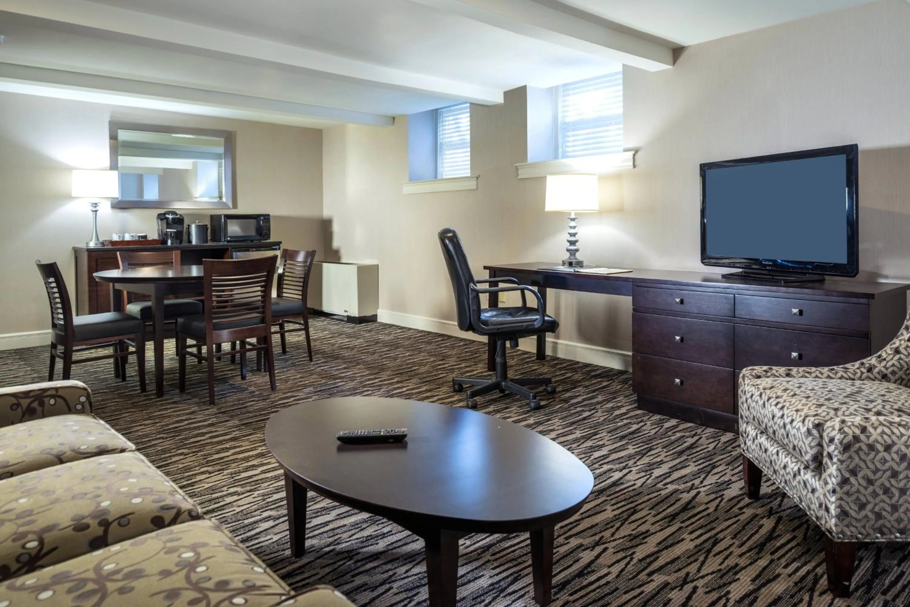 Living room in Fairfield Inn & Suites by Marriott Keene Downtown