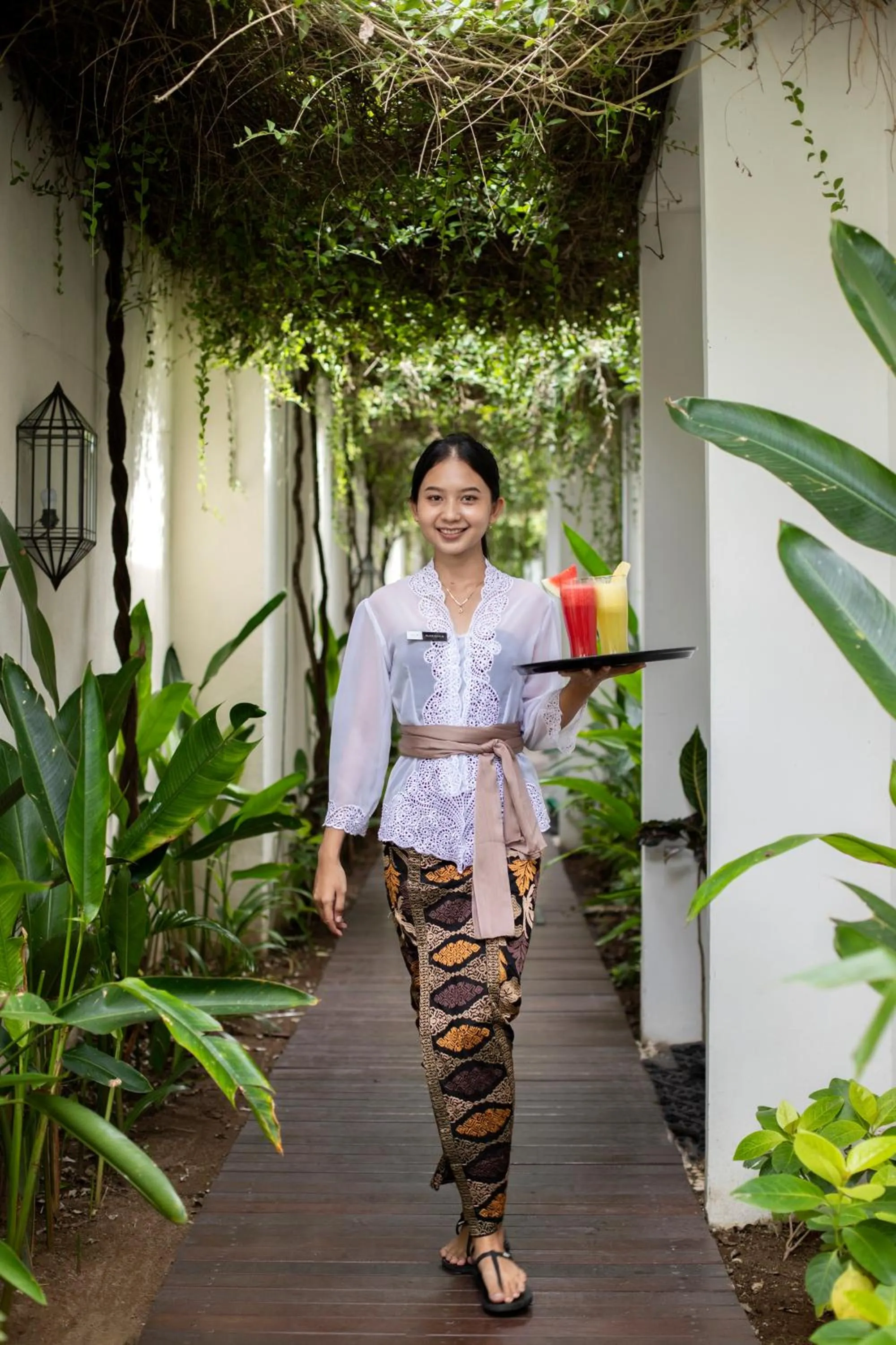 Staff in The Luxury Collection, Monaco Blu